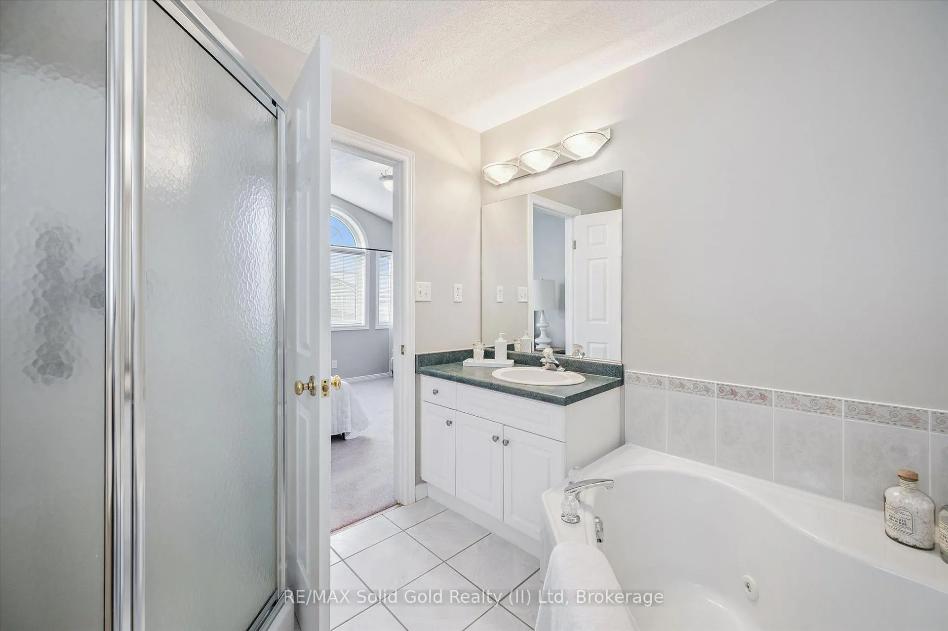 Photo 22 of 6 Keller Crescent, Kitchener — HOMEH