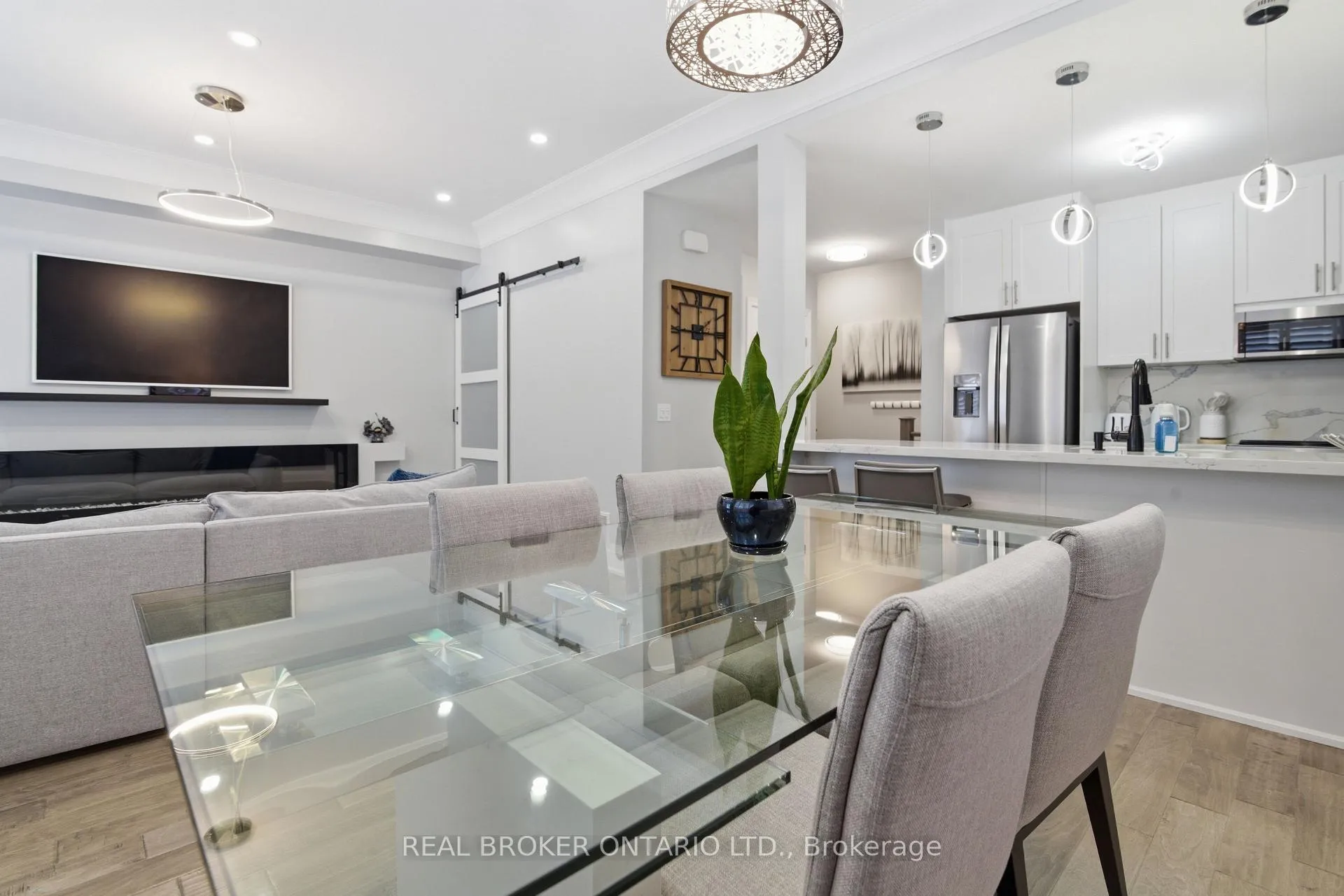 Photo 13 of Unit 45, 312 Humphrey Street, Hamilton, Waterdown — HOMEH