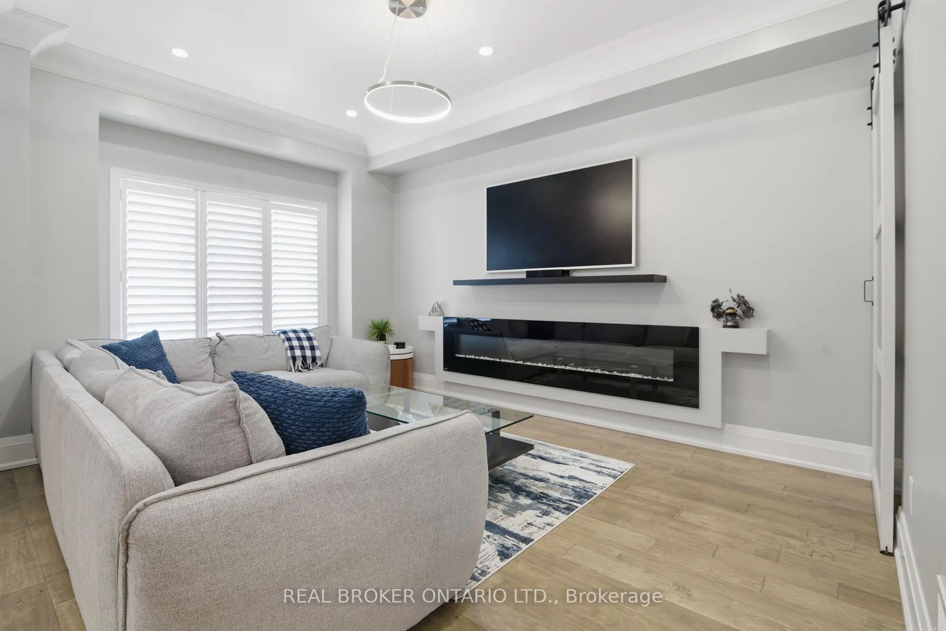 Photo 16 of Unit 45, 312 Humphrey Street, Hamilton, Waterdown — HOMEH
