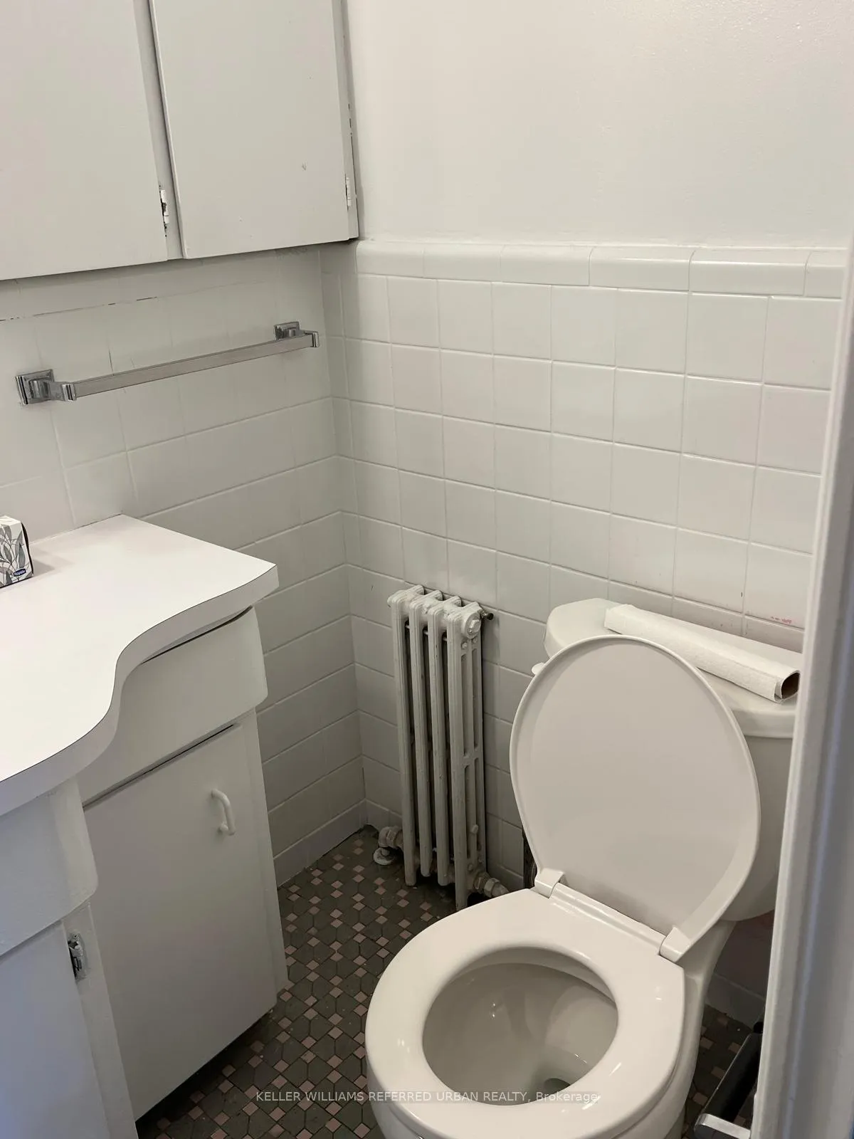 Photo 17 of Unit 5, 3 Meadowbrook Road, Toronto, Englemount-Lawrence — HOMEH