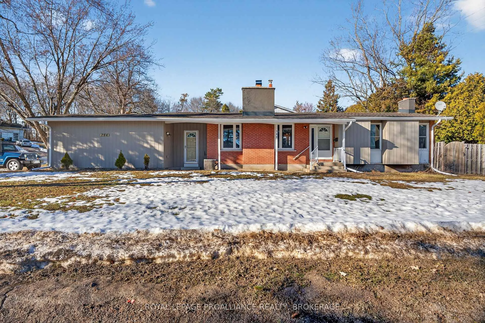 Photo 1 of 784 Safari Drive, Kingston, North of Taylor-Kidd Blvd — HOMEH