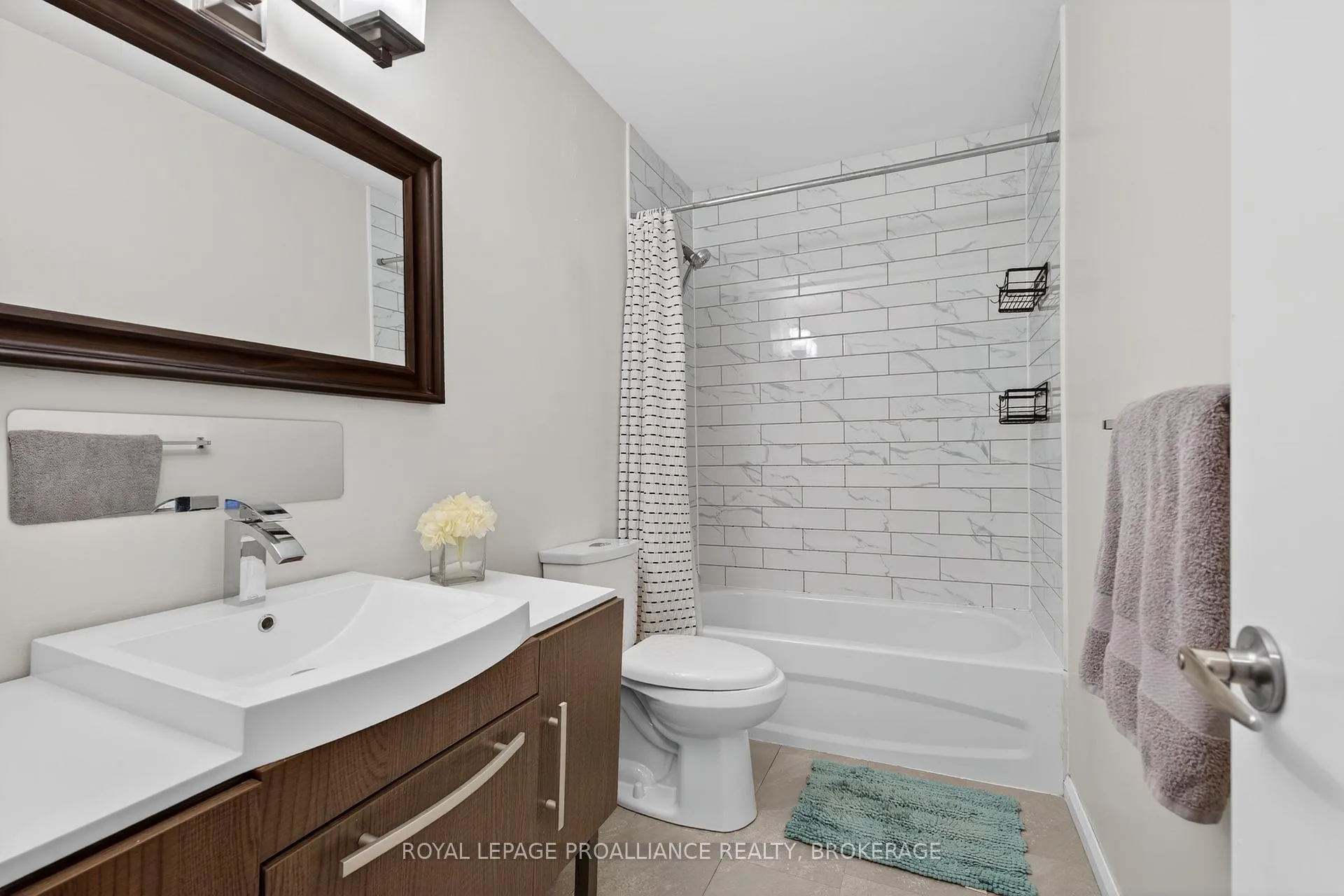 Photo 21 of 784 Safari Drive, Kingston, North of Taylor-Kidd Blvd — HOMEH