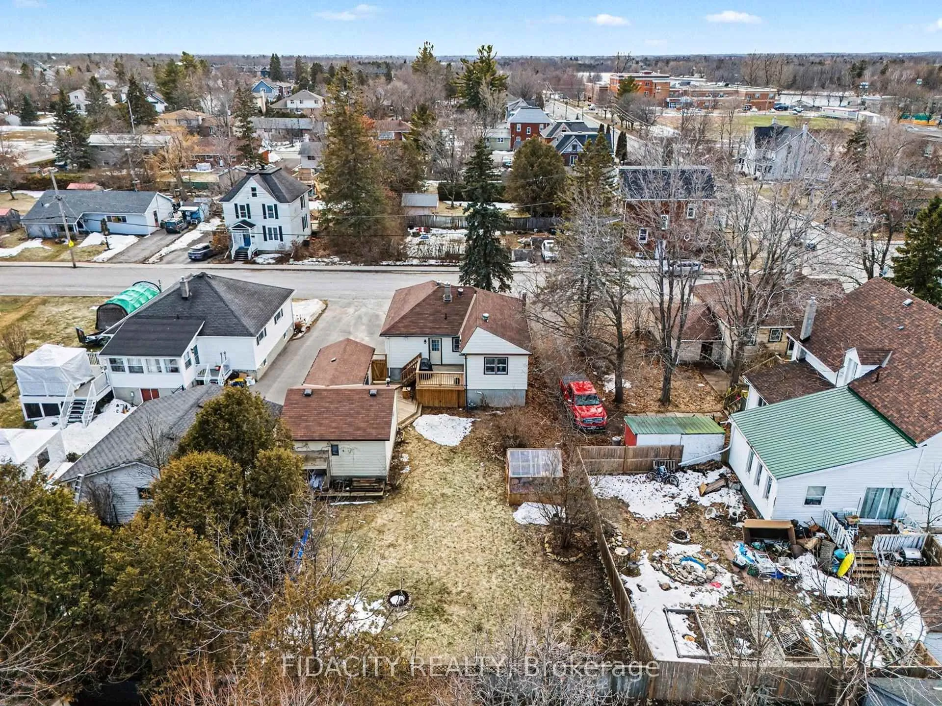 Photo 2 of 11 Caldwell Street, Carleton Place — HOMEH