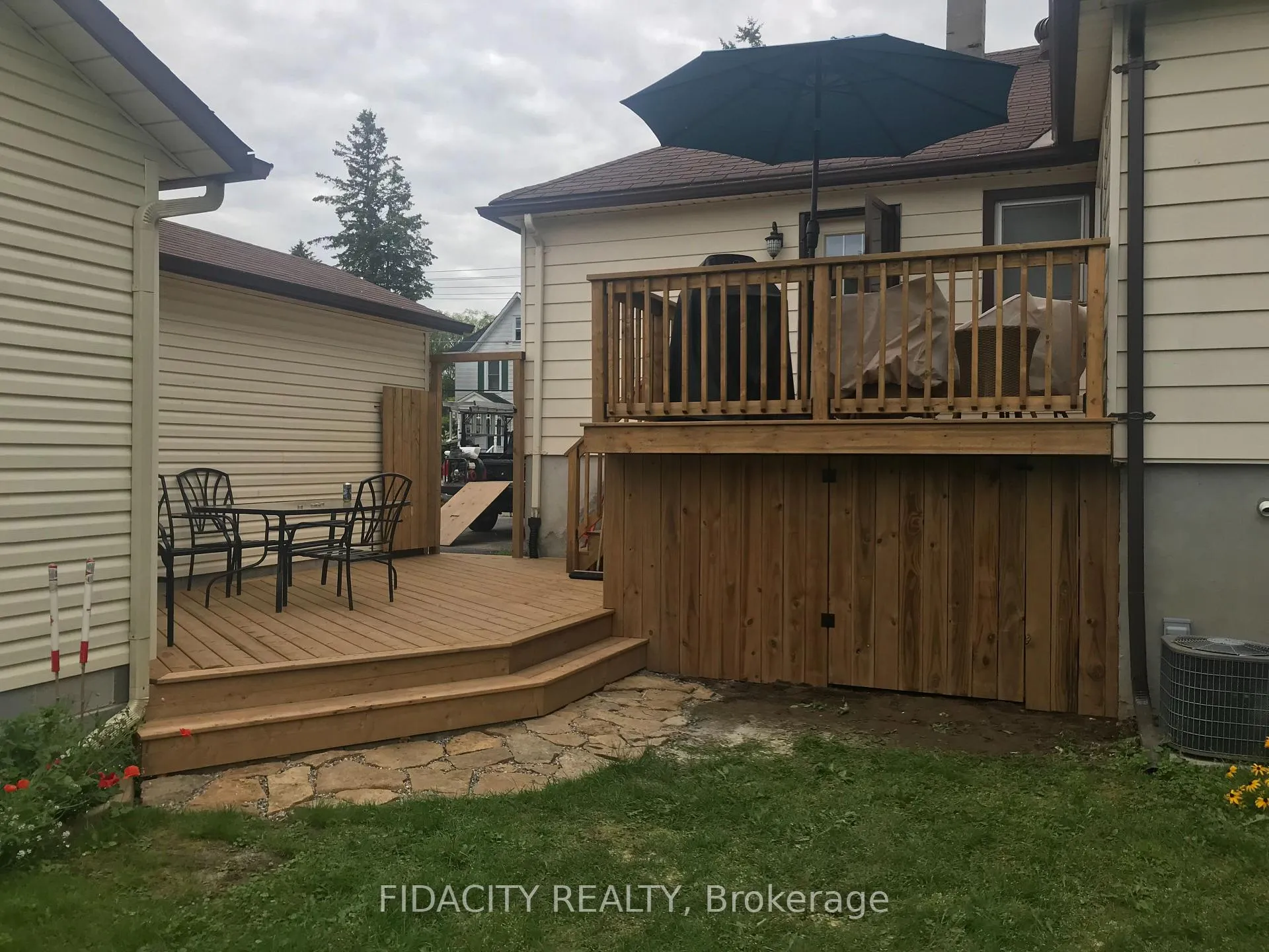 Photo 19 of 11 Caldwell Street, Carleton Place — HOMEH