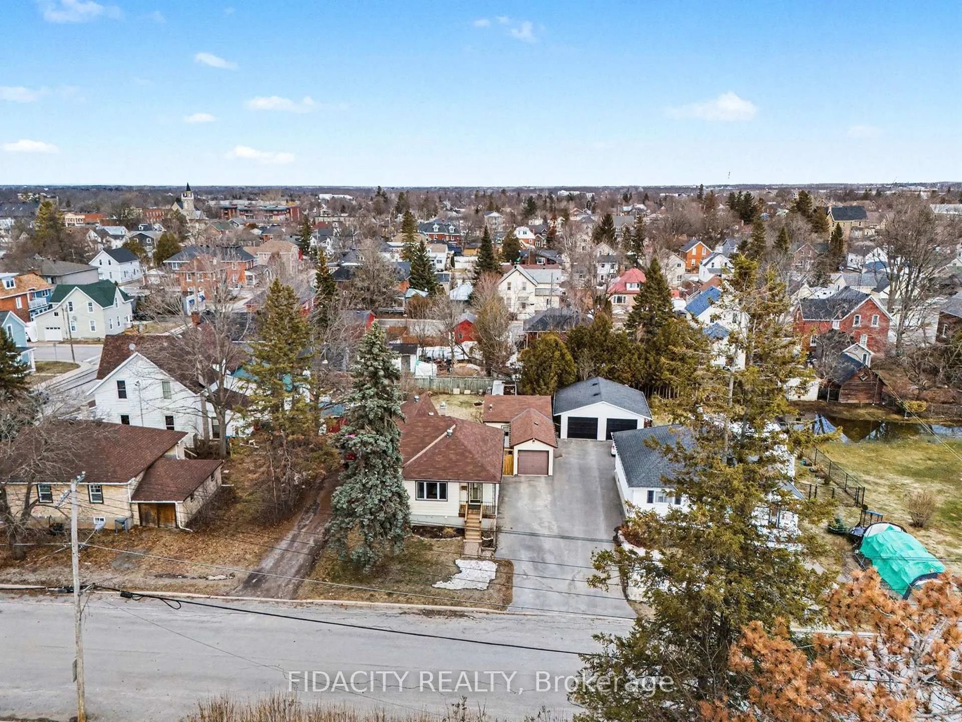 Photo 25 of 11 Caldwell Street, Carleton Place — HOMEH