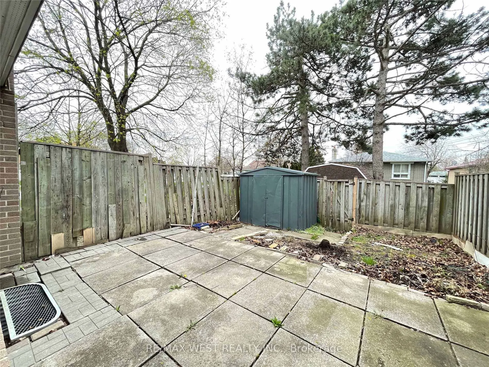 Photo 20 of Unit 1, 437 Silverstone Drive, Etobicoke, West Humber-Clairville — HOMEH