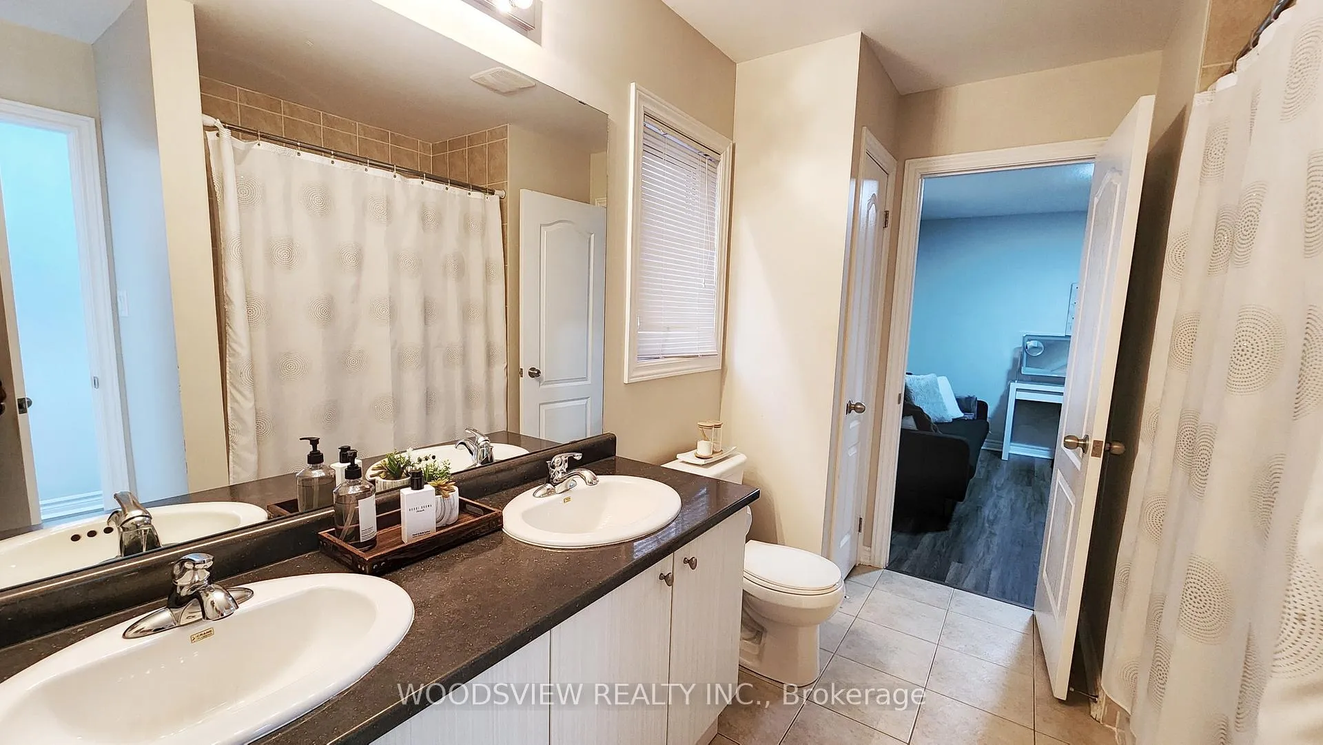 Photo 17 of 2220 Dawson Crescent, Innisfil, Alcona — HOMEH