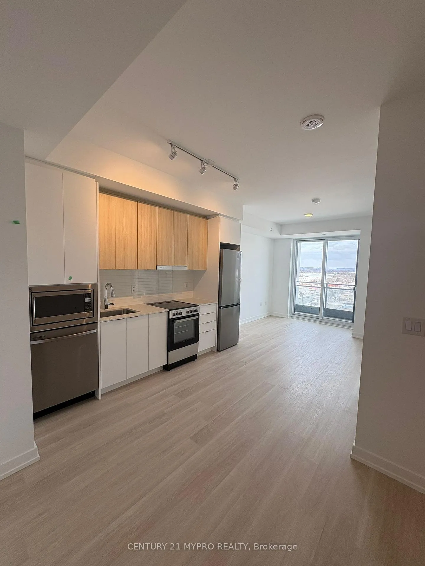 Photo 1 of Unit B-1712, 9751 Markham Road, Markham, Greensborough — HOMEH