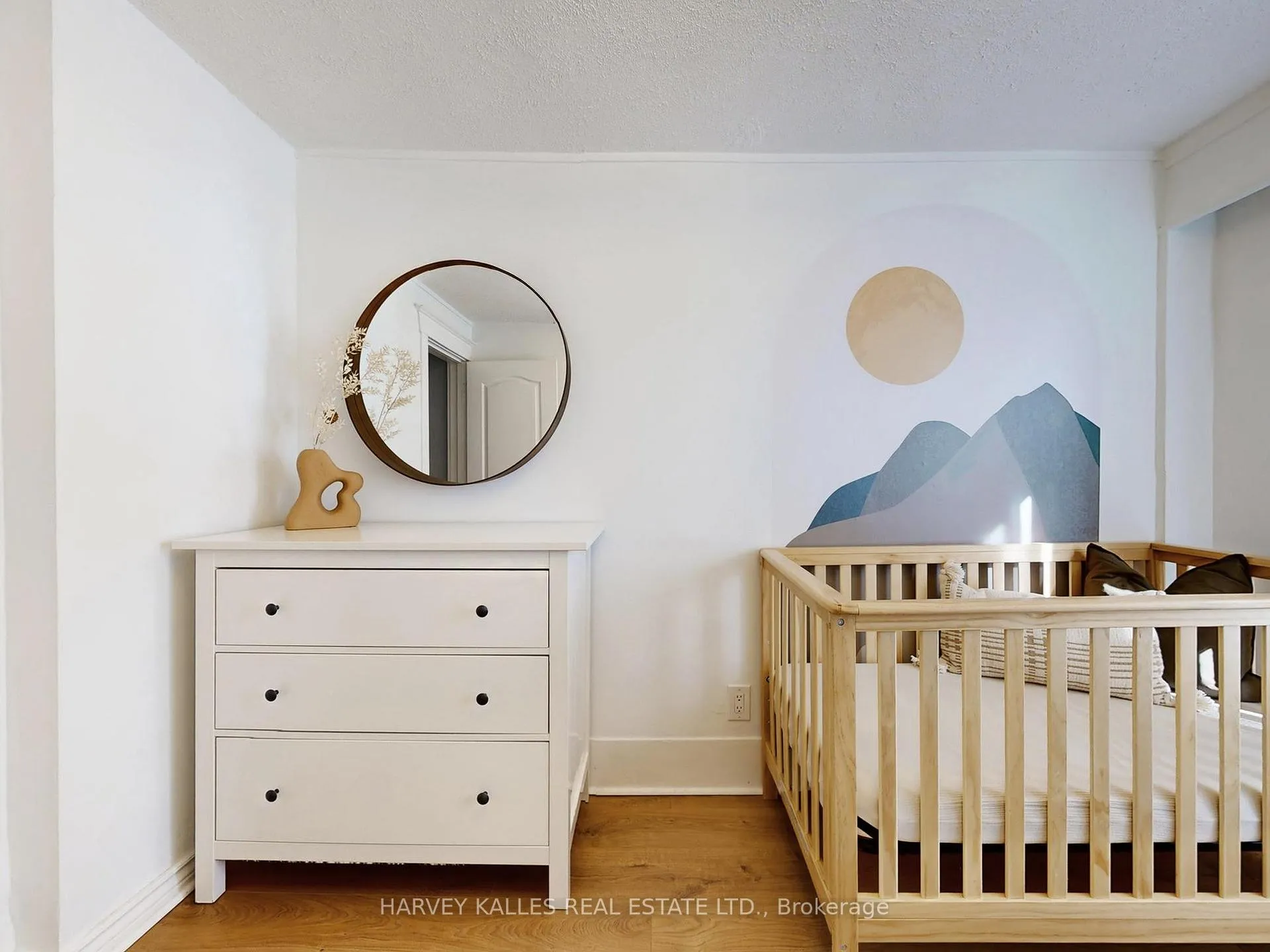 Photo 26 of 211 Rosemount Avenue, Toronto, Corso Italia-Davenport — HOMEH