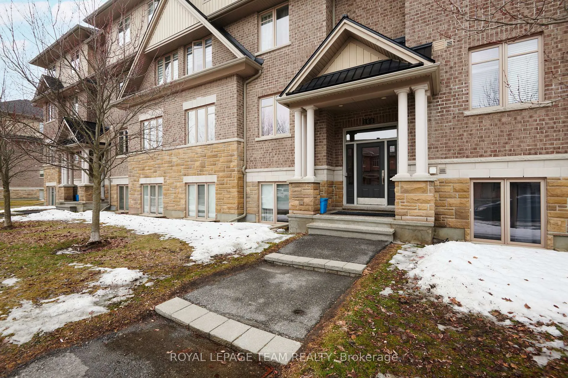 Photo 5 of Unit E, 168 Hornchurch Lane E, Ottawa, Barrhaven - Longfields — HOMEH