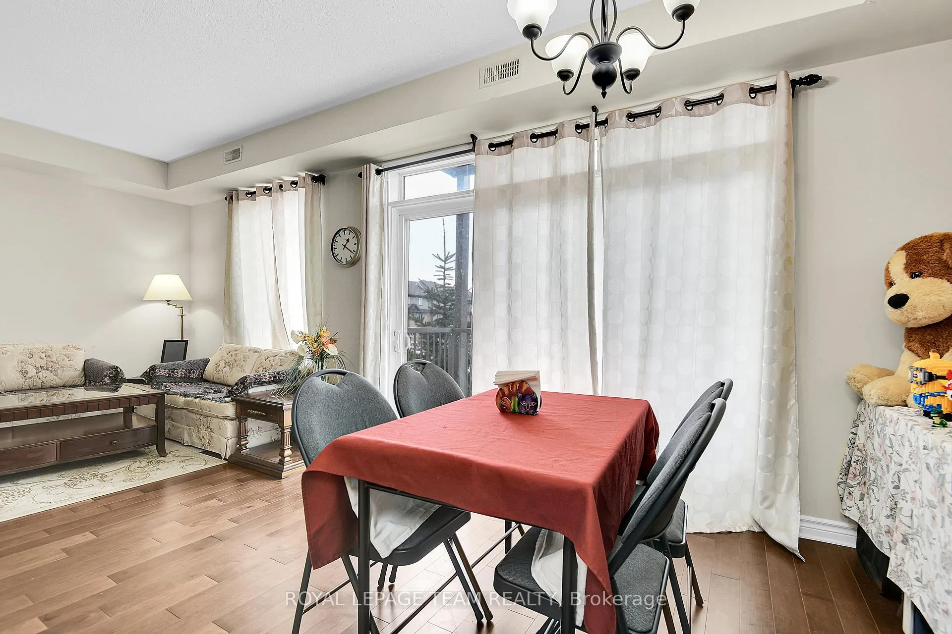 Photo 17 of Unit E, 168 Hornchurch Lane E, Ottawa, Barrhaven - Longfields — HOMEH