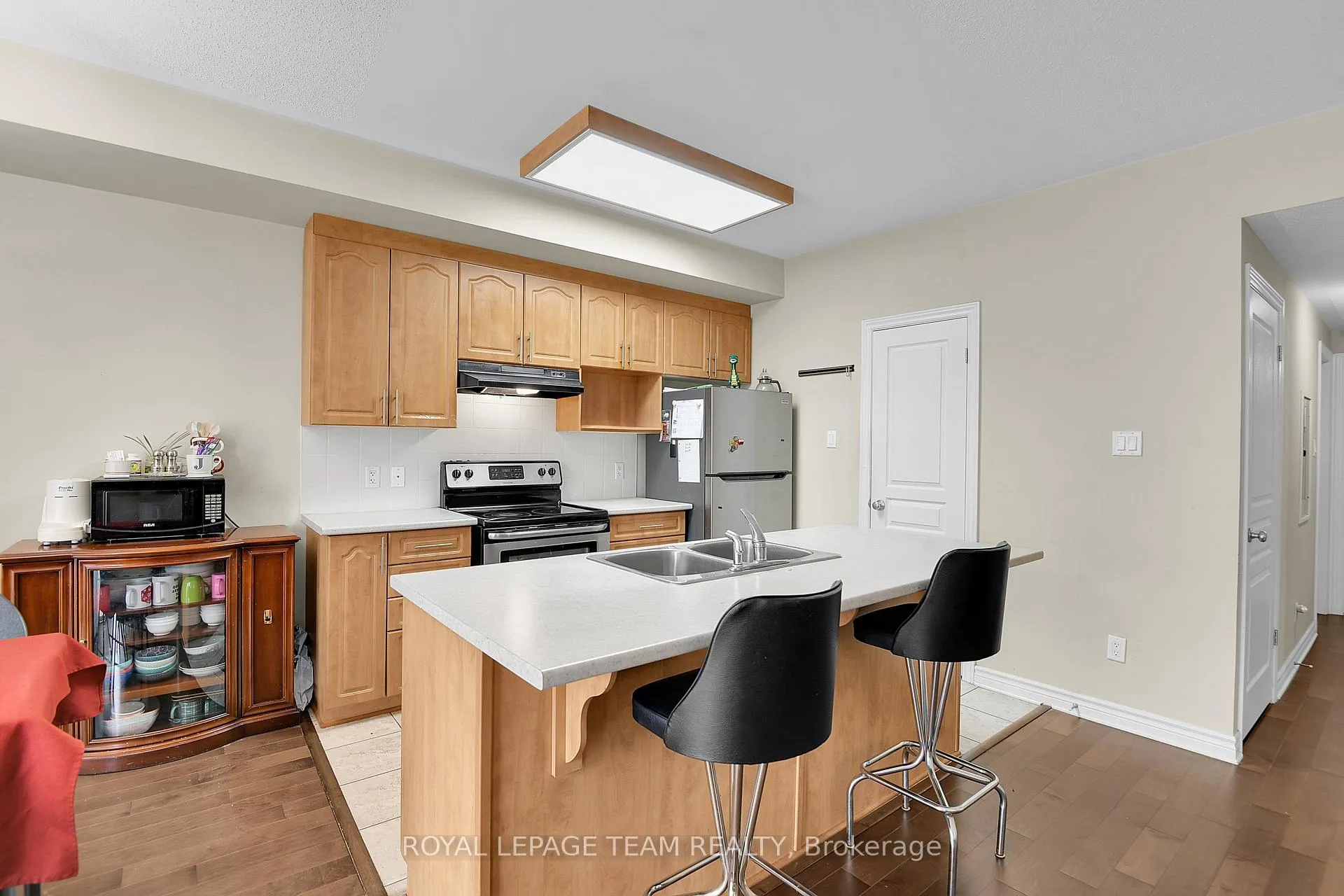 Photo 18 of Unit E, 168 Hornchurch Lane E, Ottawa, Barrhaven - Longfields — HOMEH