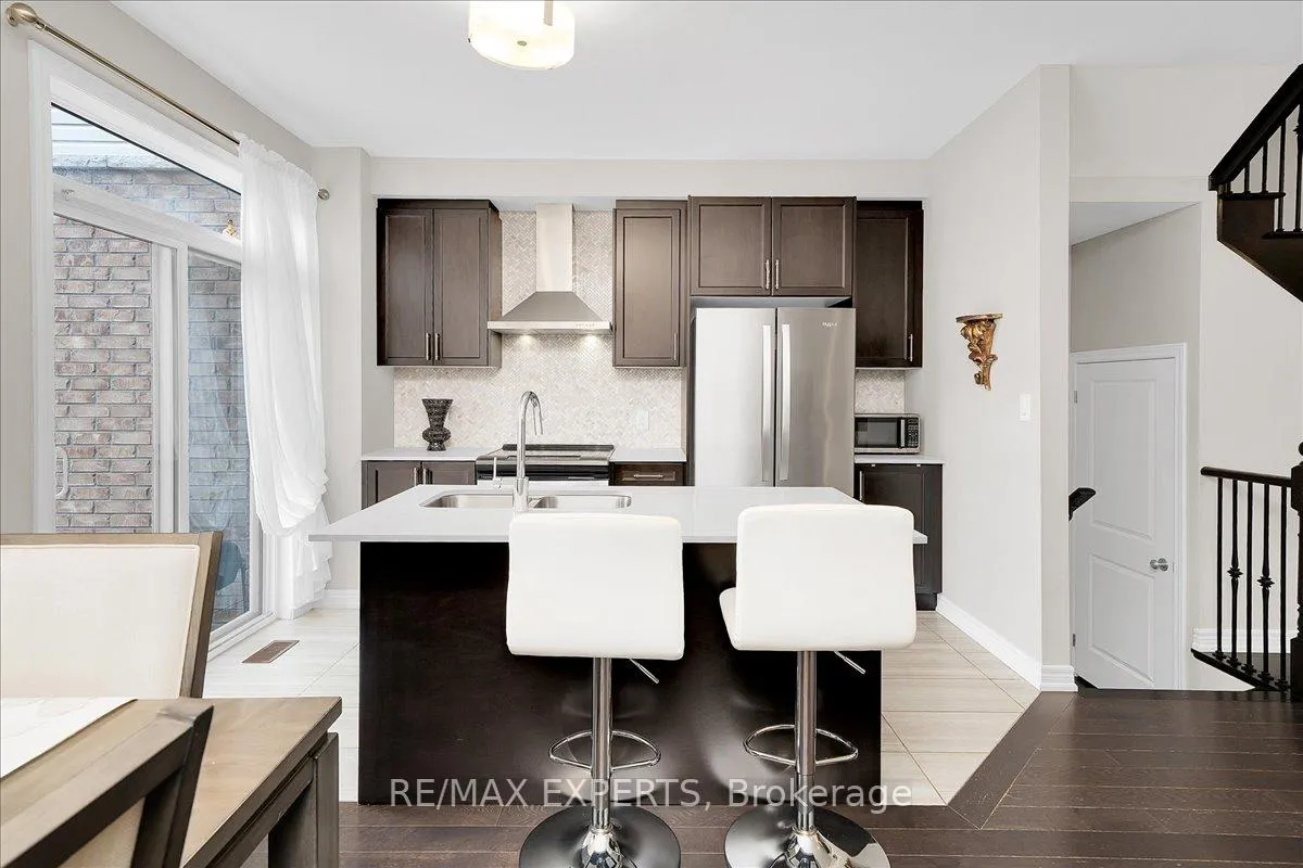 Photo 14 of 76 Clifford Crescent, New Tecumseth, Tottenham — HOMEH