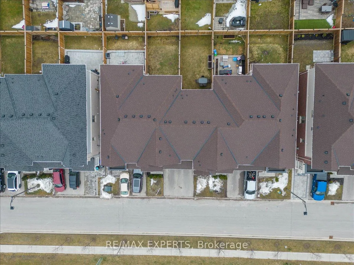 Photo 38 of 76 Clifford Crescent, New Tecumseth, Tottenham — HOMEH