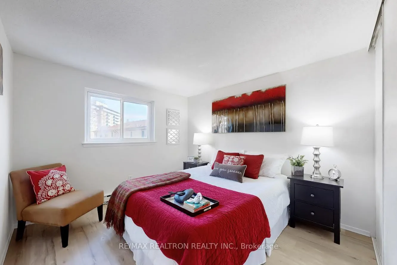 Photo 13 of Unit 160, 120 Nonquon Road, Oshawa, Centennial — HOMEH