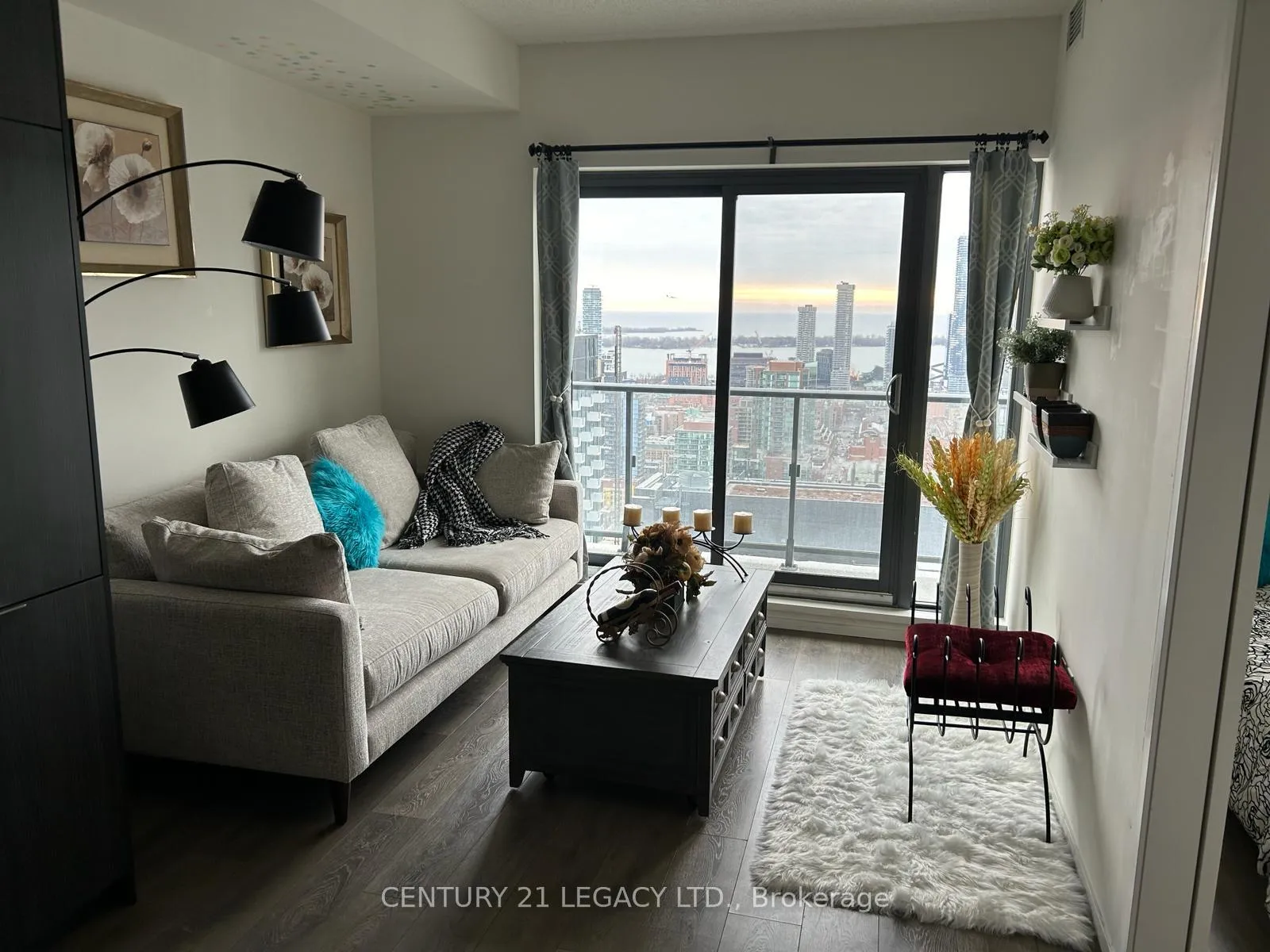Photo 7 of Unit 3604, 159 Dundas Street, Toronto, Church-Yonge Corridor — HOMEH