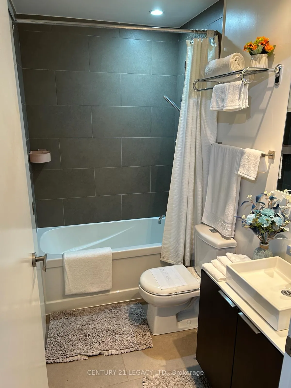 Photo 11 of Unit 3604, 159 Dundas Street, Toronto, Church-Yonge Corridor — HOMEH