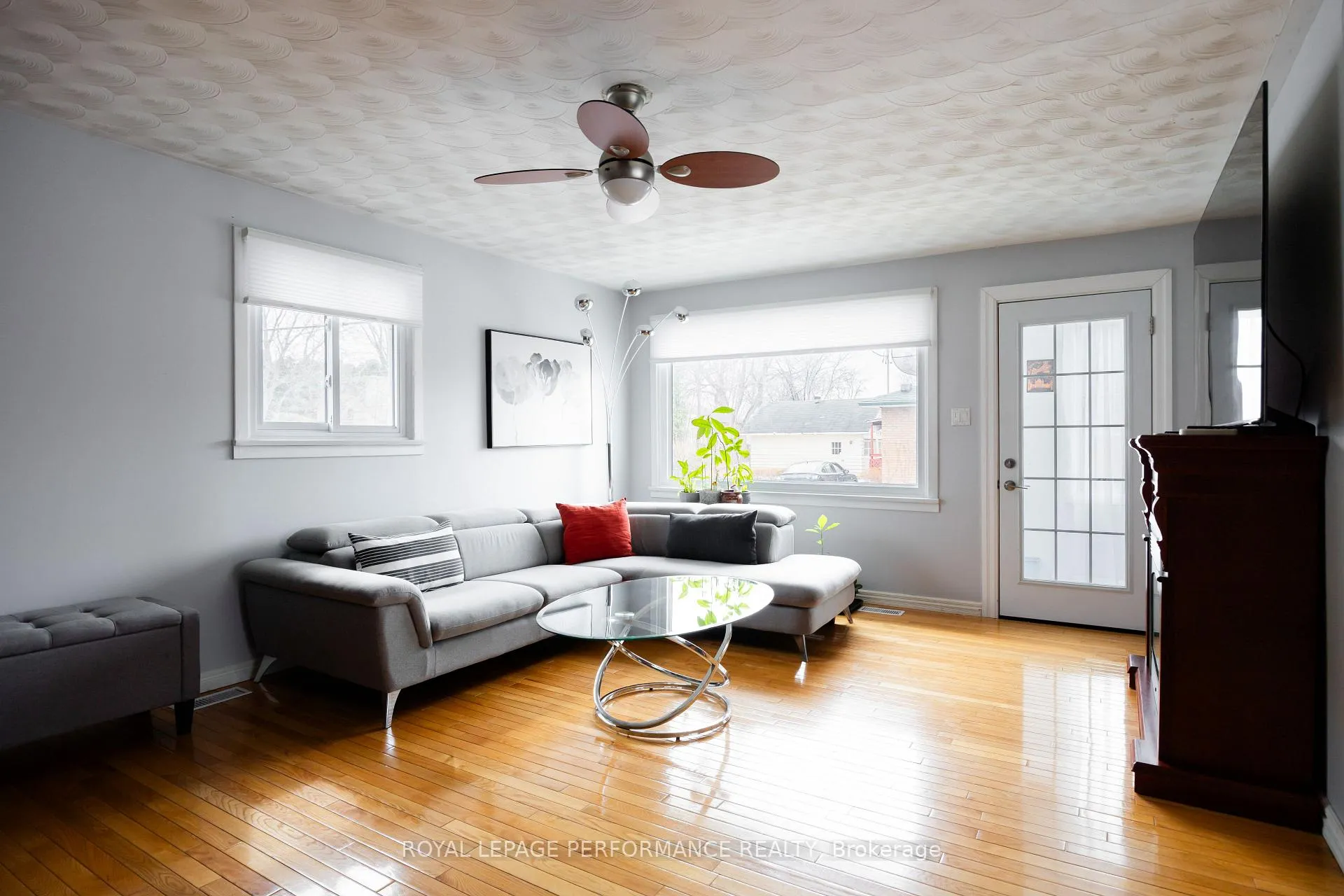 Photo 7 of 343 Gloucester Street N, Cornwall — HOMEH