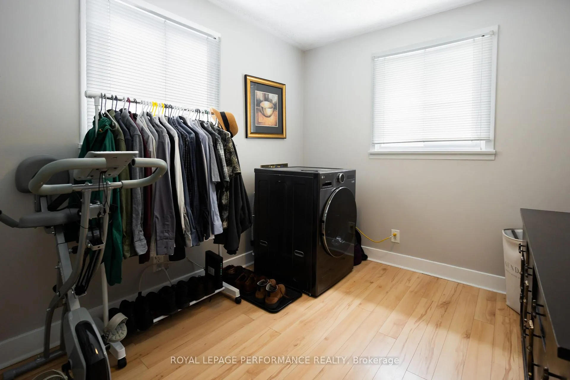 Photo 11 of 343 Gloucester Street N, Cornwall — HOMEH
