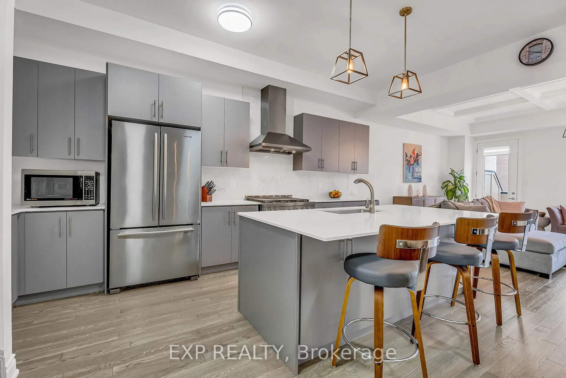 Photo 11 of 9548 Weston Road, Vaughan, Vellore Village — HOMEH