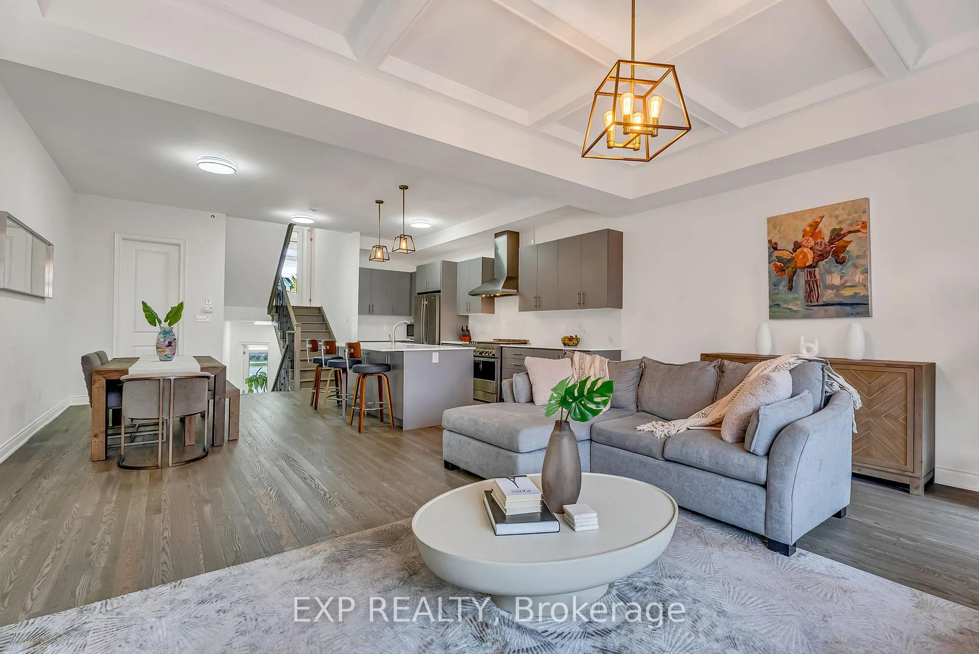 Photo 21 of 9548 Weston Road, Vaughan, Vellore Village — HOMEH