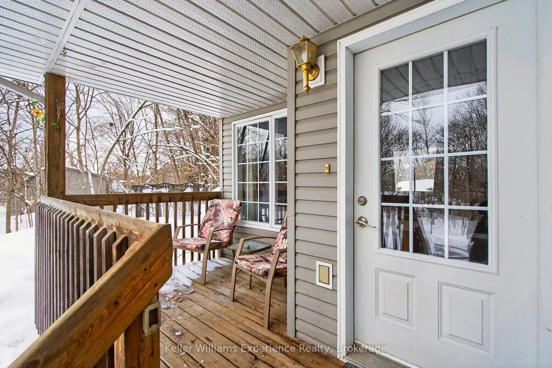 Photo 3 of 798 Midland Point Road, Midland — HOMEH