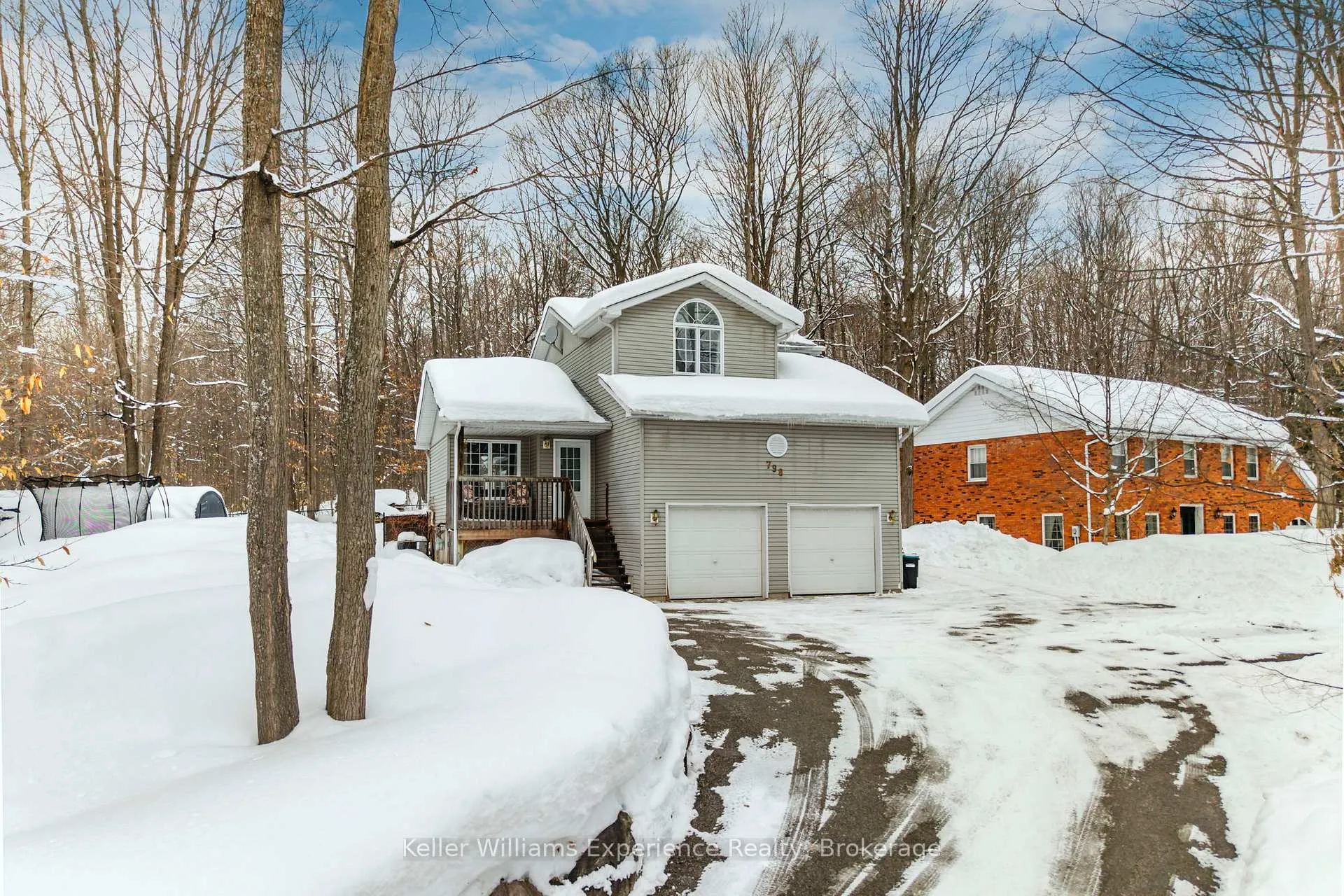 Photo 20 of 798 Midland Point Road, Midland — HOMEH