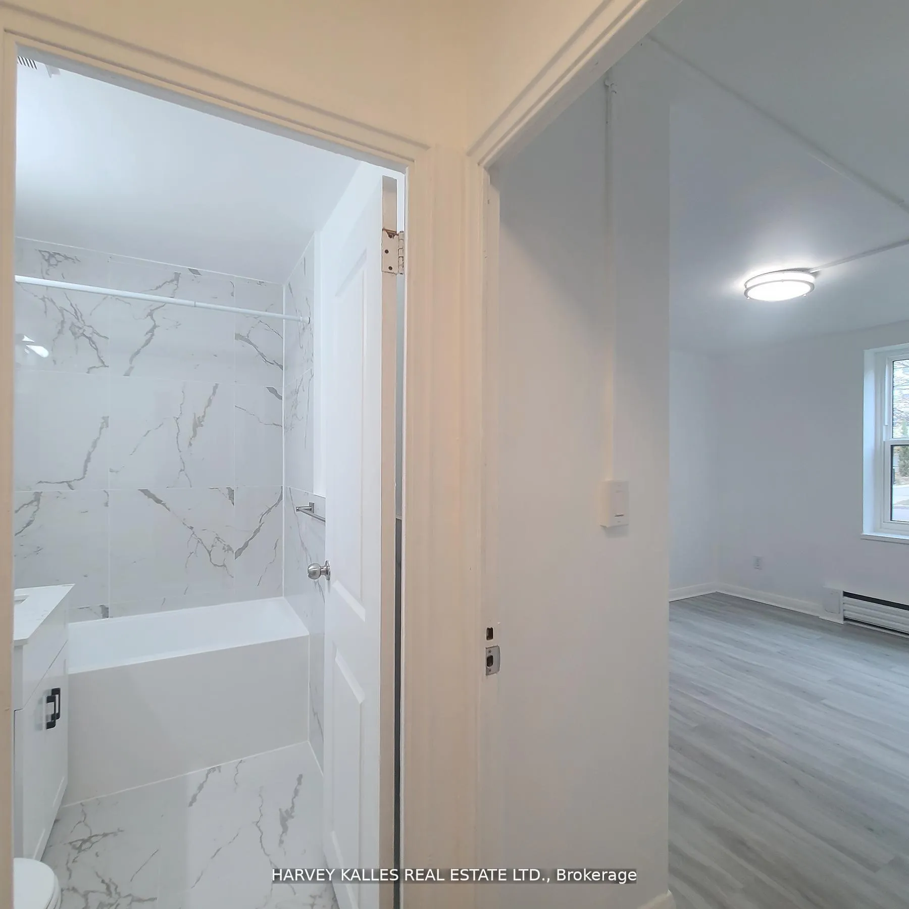 Photo 6 of Unit 4, 125 Shelborne Avenue, Toronto, Englemount-Lawrence — HOMEH