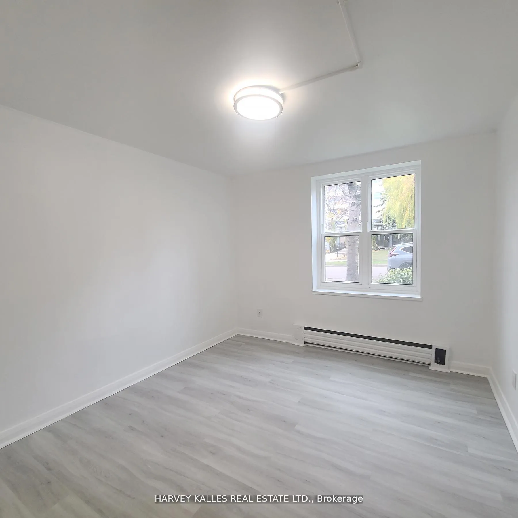 Photo 7 of Unit 4, 125 Shelborne Avenue, Toronto, Englemount-Lawrence — HOMEH