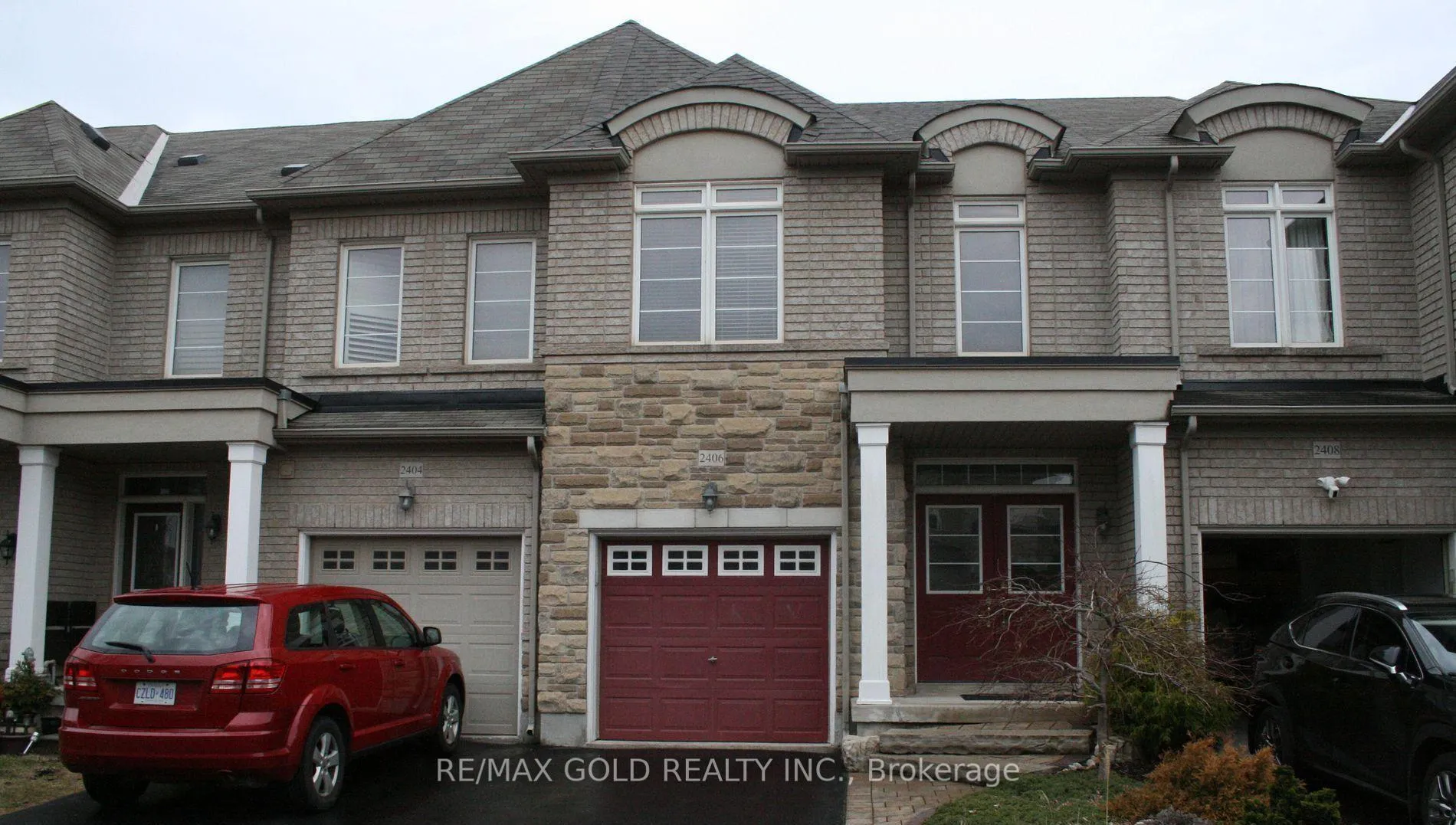 Photo 1 of 2406 Old Brompton Way, Oakville, Westmount — HOMEH