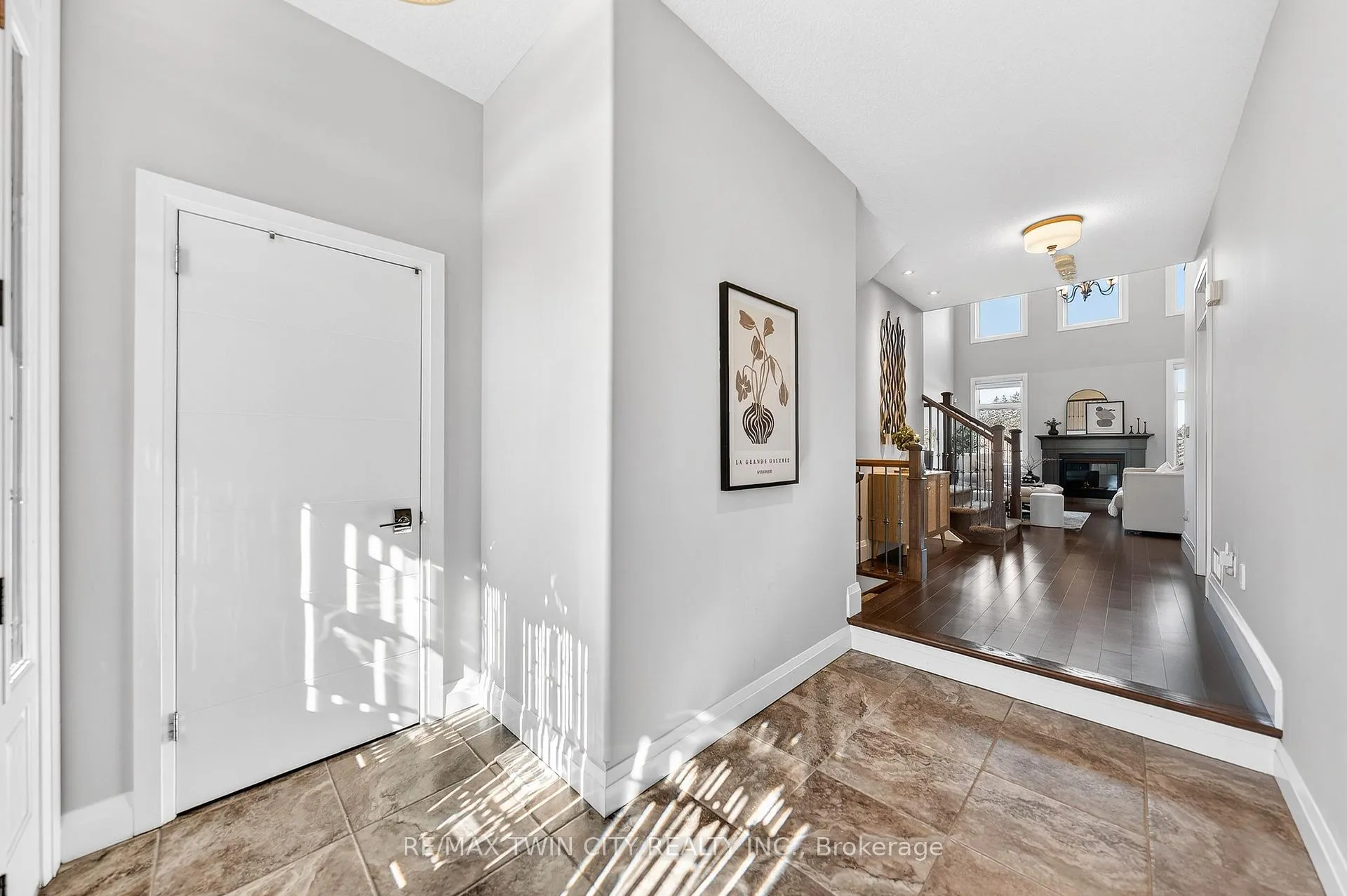 Photo 6 of 557 Millstream Drive, Waterloo — HOMEH