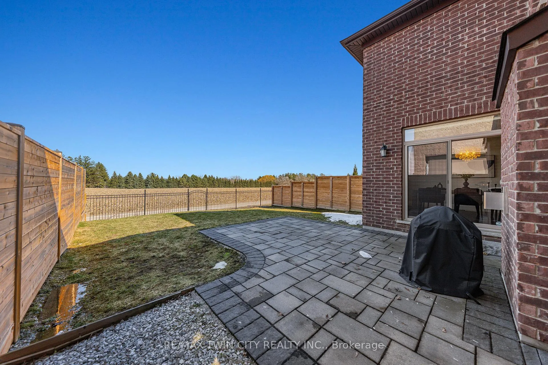 Photo 42 of 557 Millstream Drive, Waterloo — HOMEH