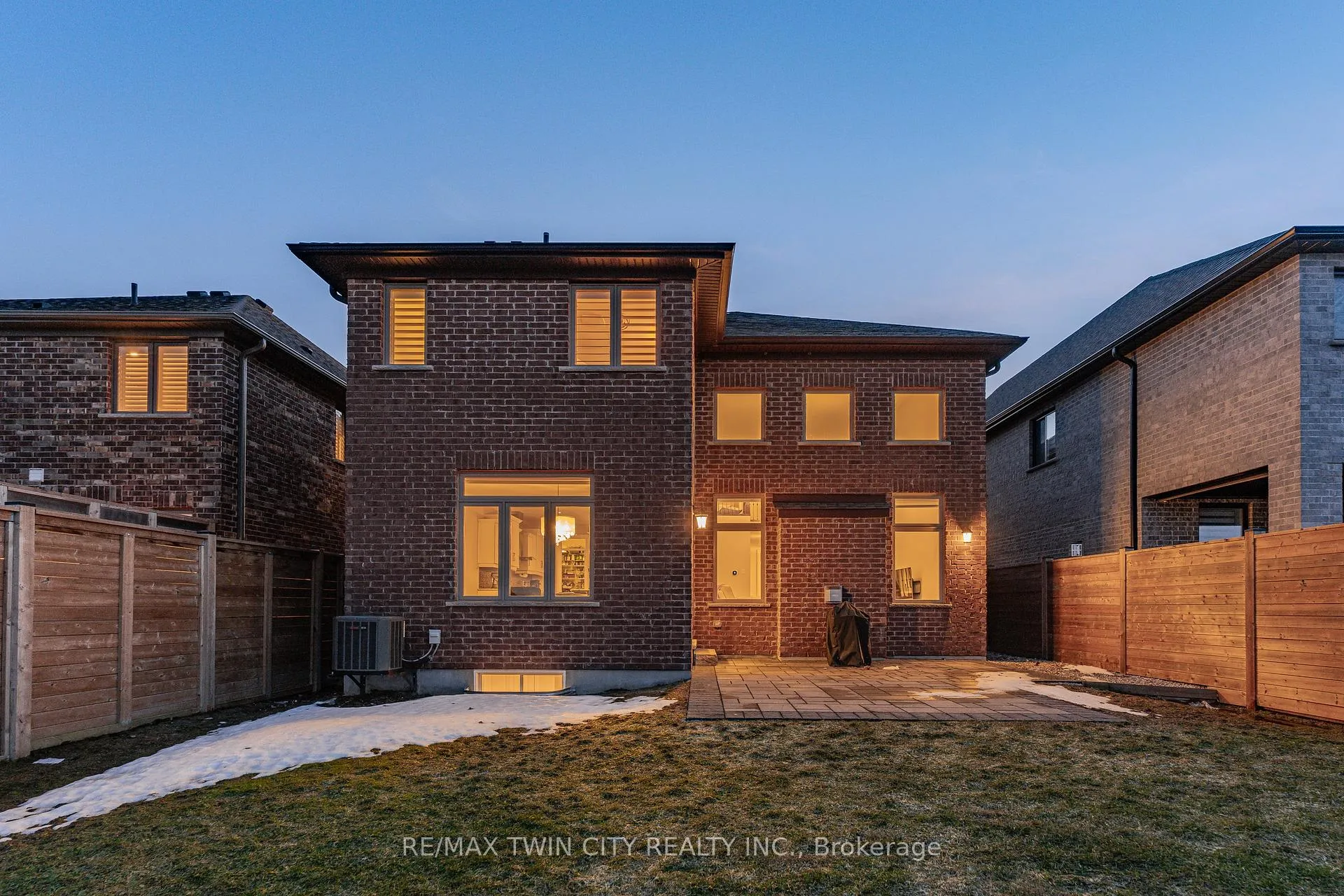 Photo 46 of 557 Millstream Drive, Waterloo — HOMEH