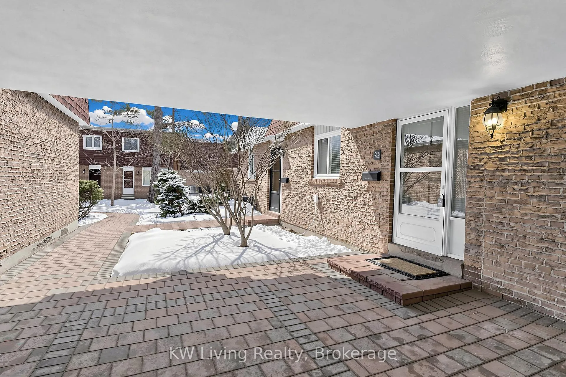 Photo 1 of 24 The Carriage Way, Markham, Royal Orchard — HOMEH