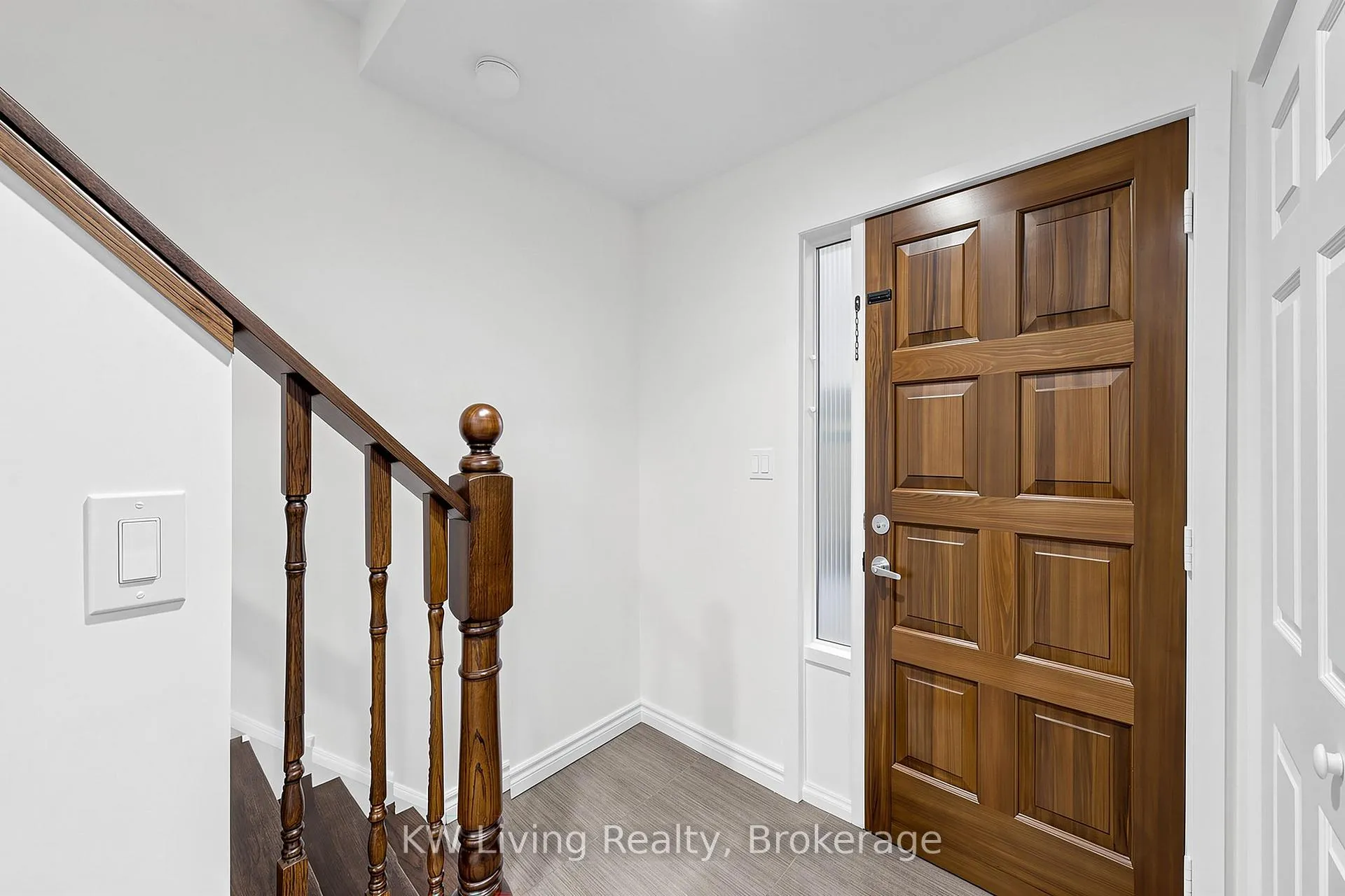 Photo 14 of 24 The Carriage Way, Markham, Royal Orchard — HOMEH