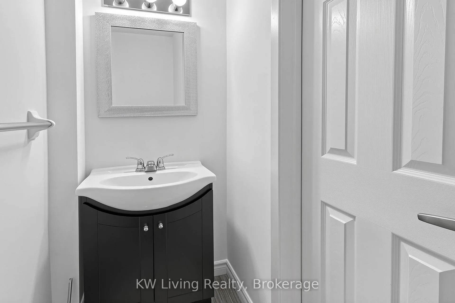 Photo 21 of 24 The Carriage Way, Markham, Royal Orchard — HOMEH