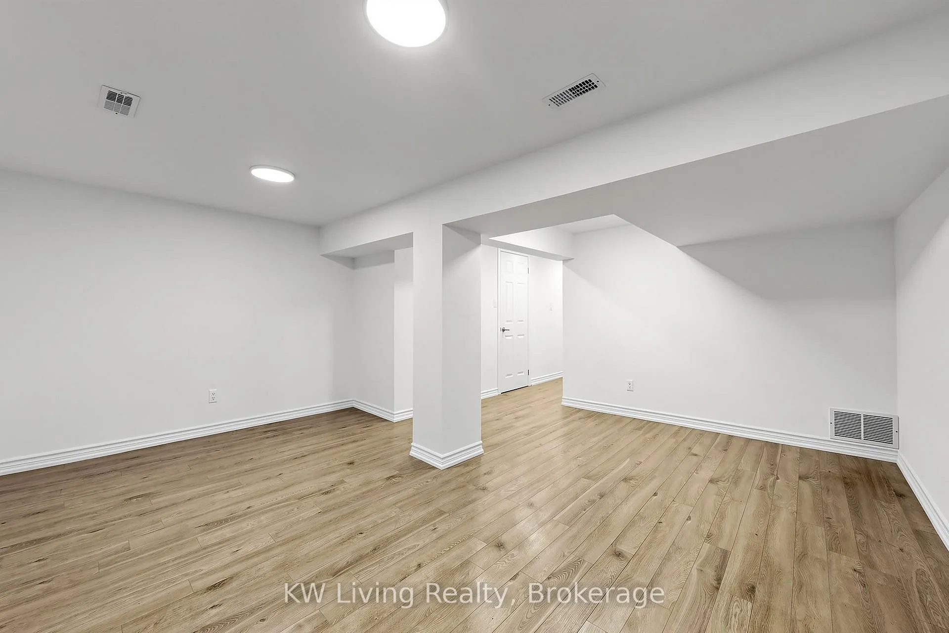 Photo 24 of 24 The Carriage Way, Markham, Royal Orchard — HOMEH