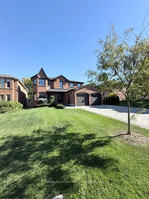 Photo 1 of 150 Newport Square, Vaughan, Uplands — HOMEH