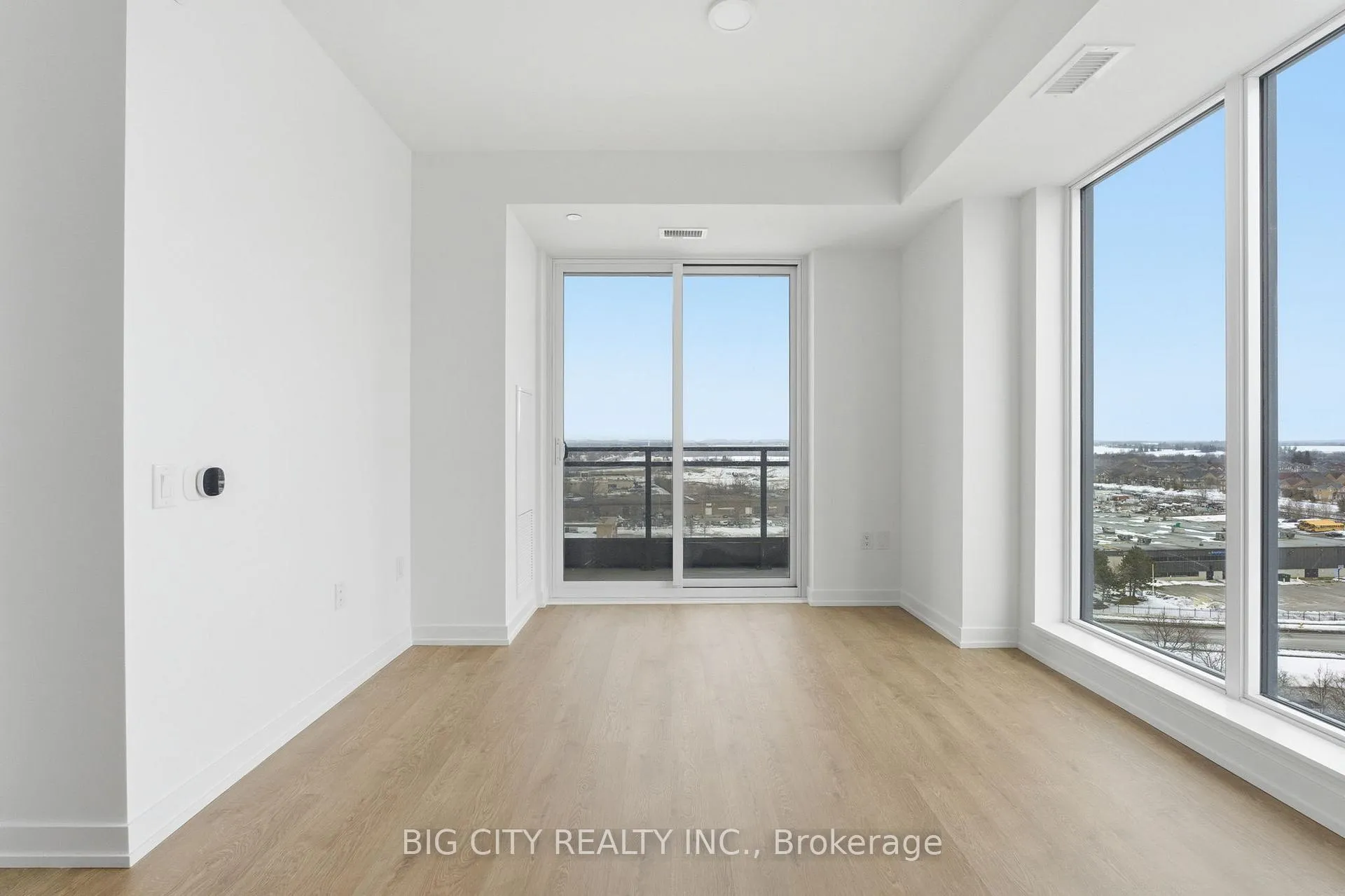 Photo 10 of Unit 1203, 9751 Markham Road, Markham, Greensborough — HOMEH