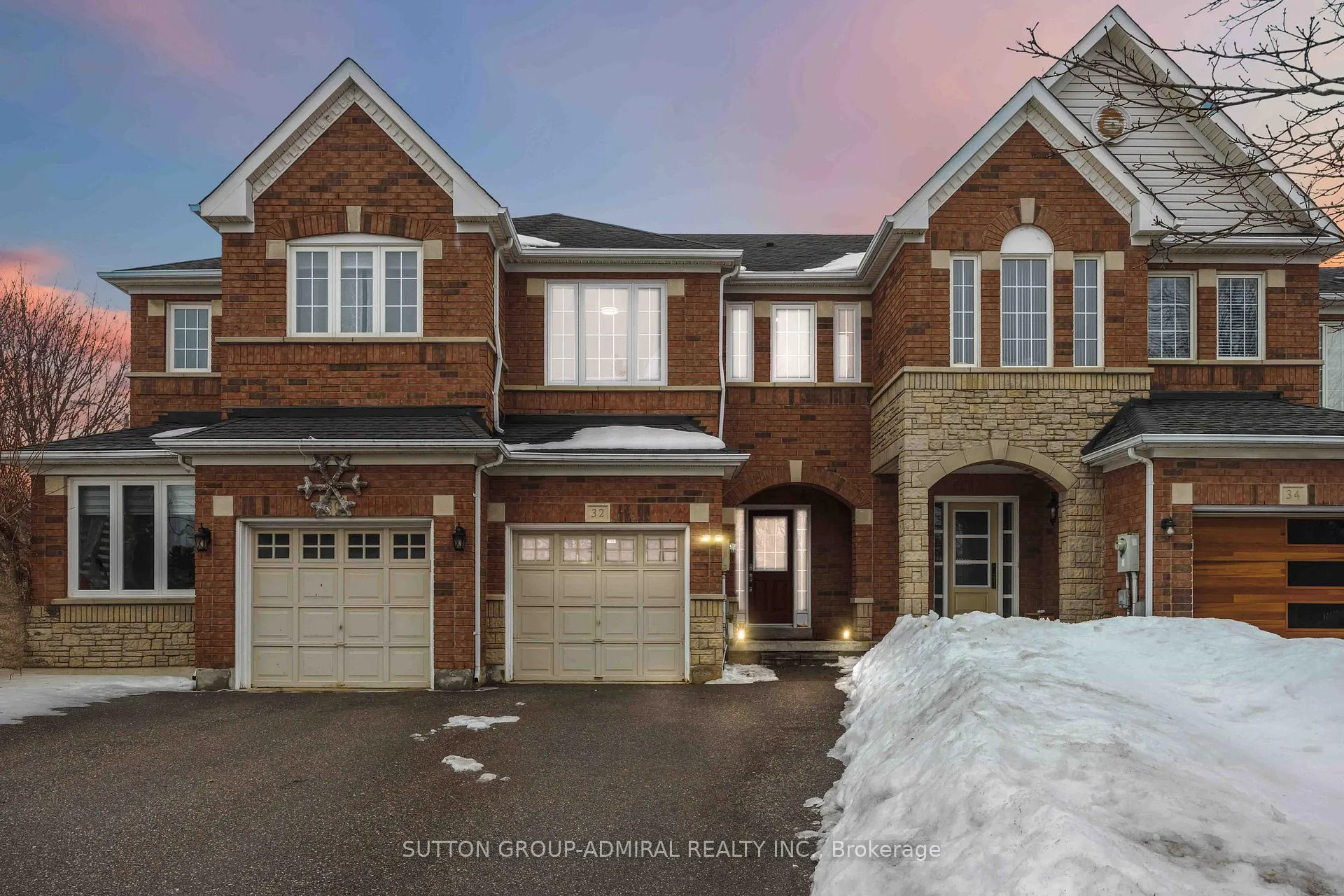 Photo 1 of 32 Bellagio Crescent, Vaughan, Patterson — HOMEH