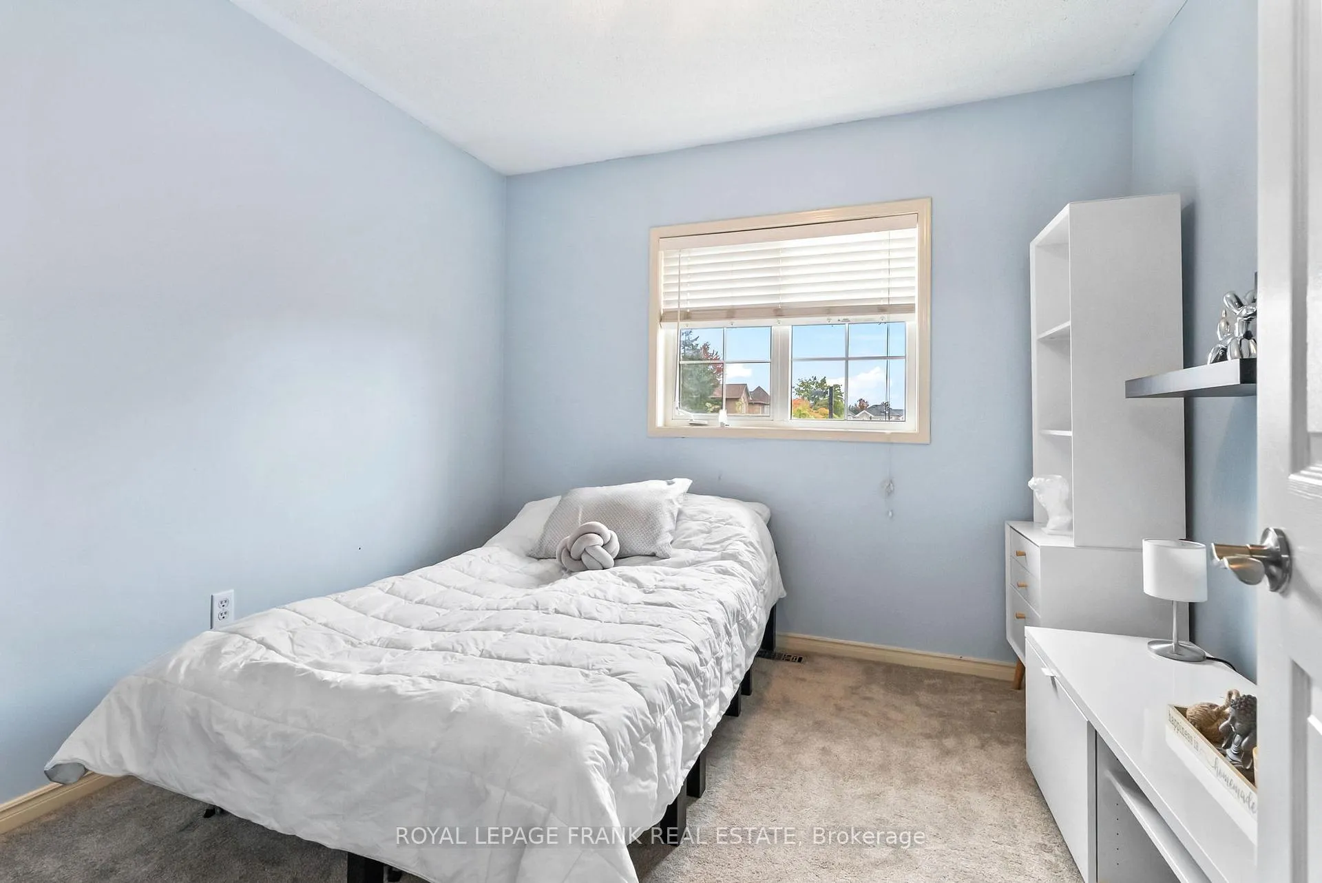 Photo 13 of 24 Ingold Lane, Ajax, Central — HOMEH