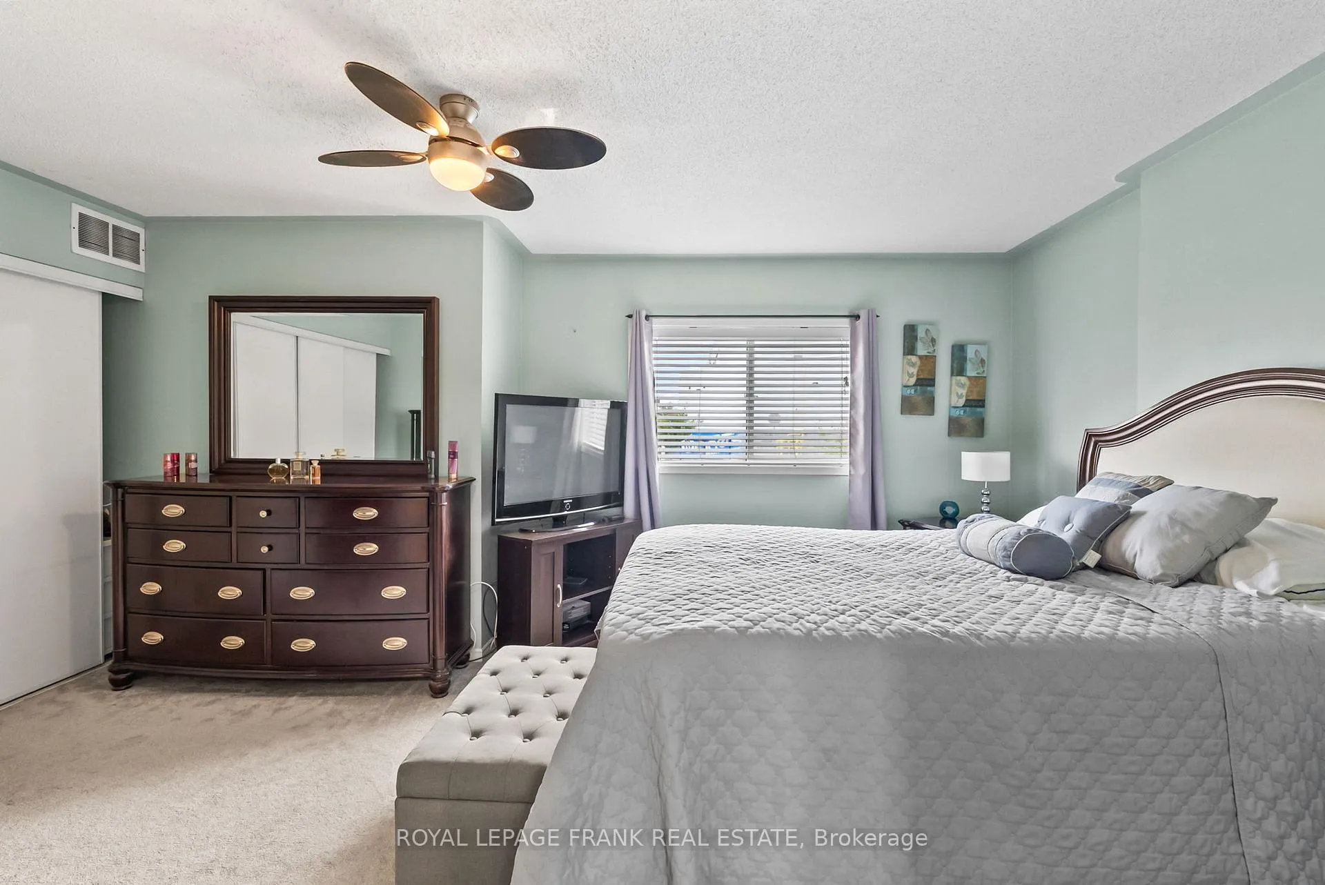 Photo 18 of 24 Ingold Lane, Ajax, Central — HOMEH