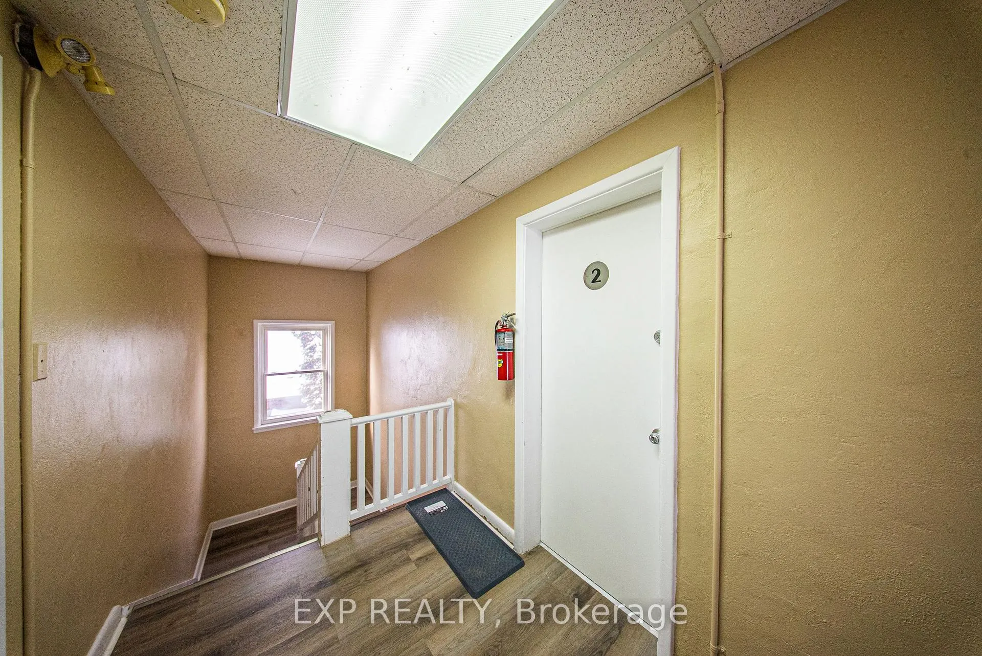 Photo 2 of Unit 2, 36 Market Street, Brampton, Downtown Brampton — HOMEH