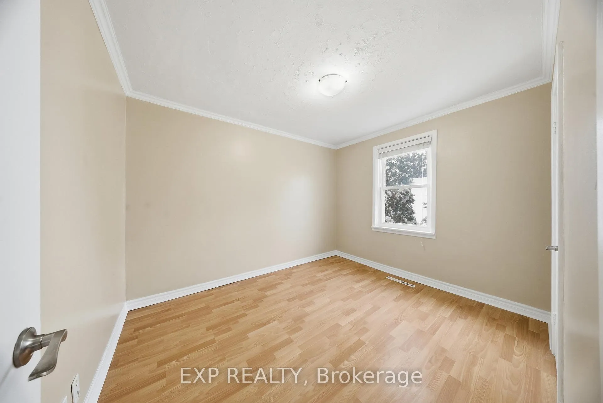 Photo 11 of Unit 2, 36 Market Street, Brampton, Downtown Brampton — HOMEH