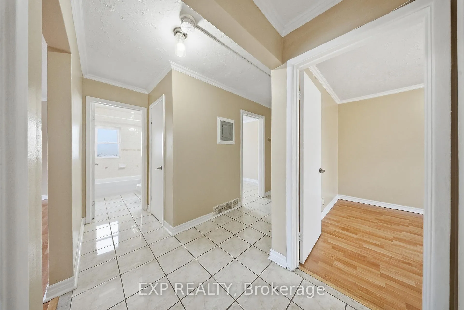 Photo 14 of Unit 2, 36 Market Street, Brampton, Downtown Brampton — HOMEH