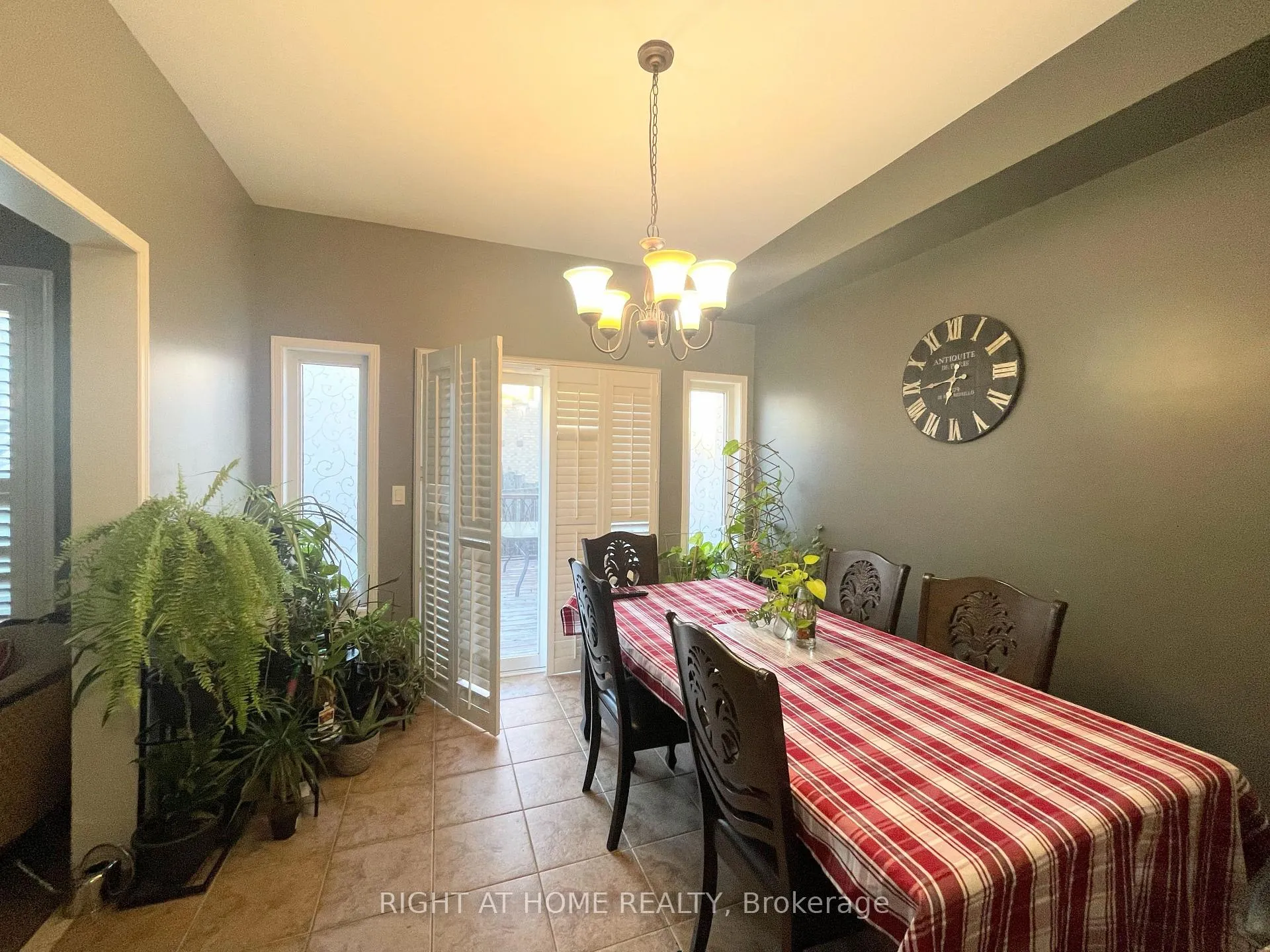 Photo 8 of 53 Knightswood Crescent, Brampton, Fletcher's Meadow — HOMEH