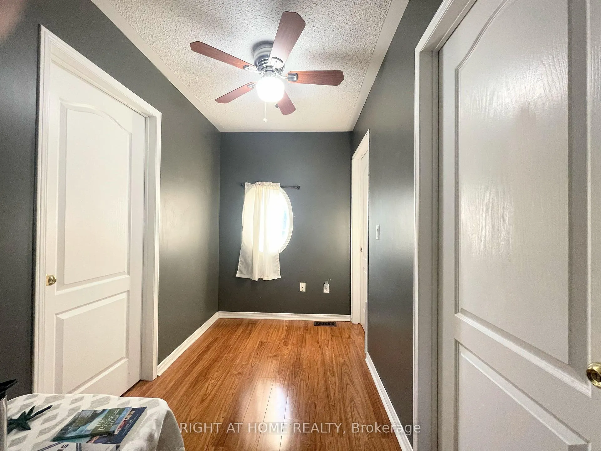 Photo 20 of 53 Knightswood Crescent, Brampton, Fletcher's Meadow — HOMEH