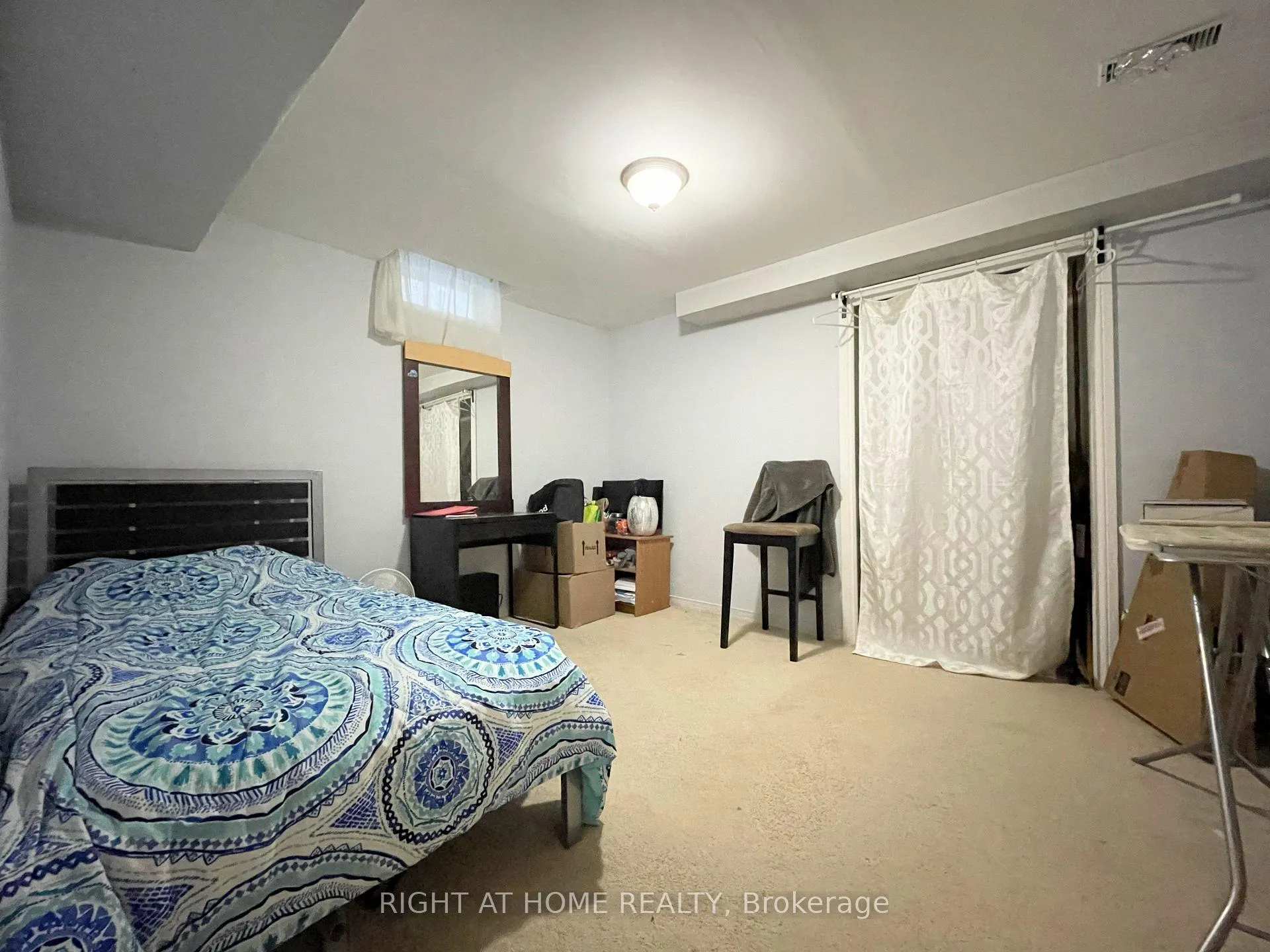 Photo 33 of 53 Knightswood Crescent, Brampton, Fletcher's Meadow — HOMEH