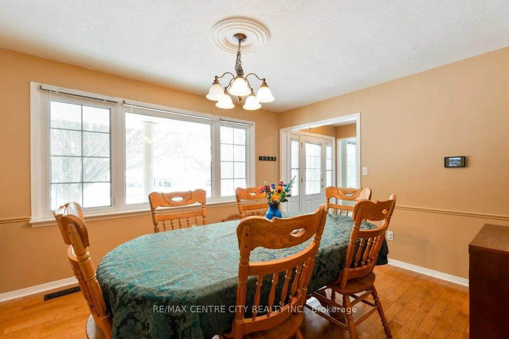 Photo 4 of 6579 Bostwick Road, Central Elgin, Rural Central Elgin — HOMEH