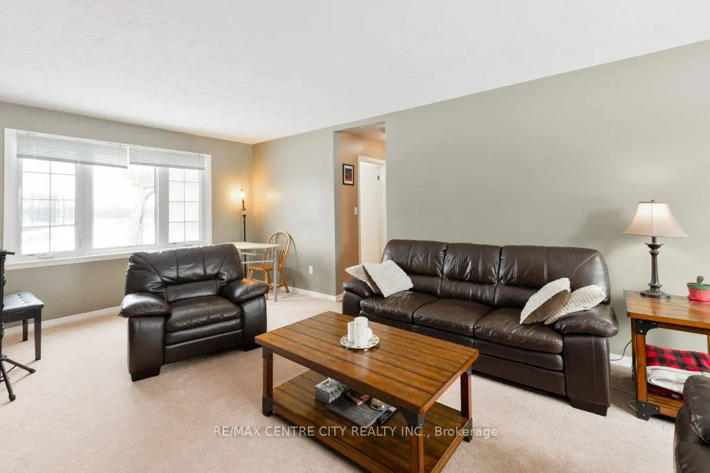Photo 6 of 6579 Bostwick Road, Central Elgin, Rural Central Elgin — HOMEH